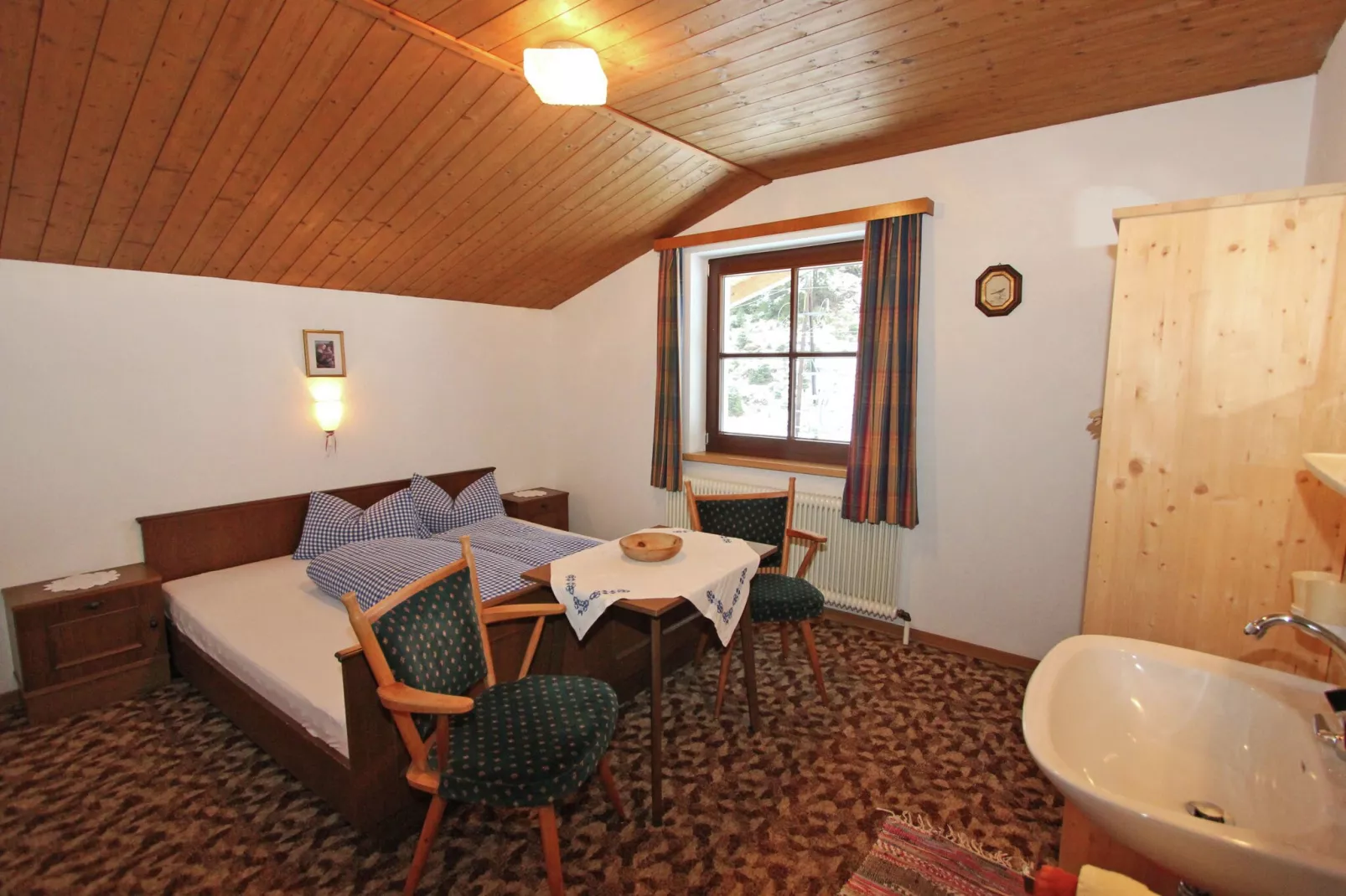 Alpenhaus Lacknerbrunn-Slaapkamer