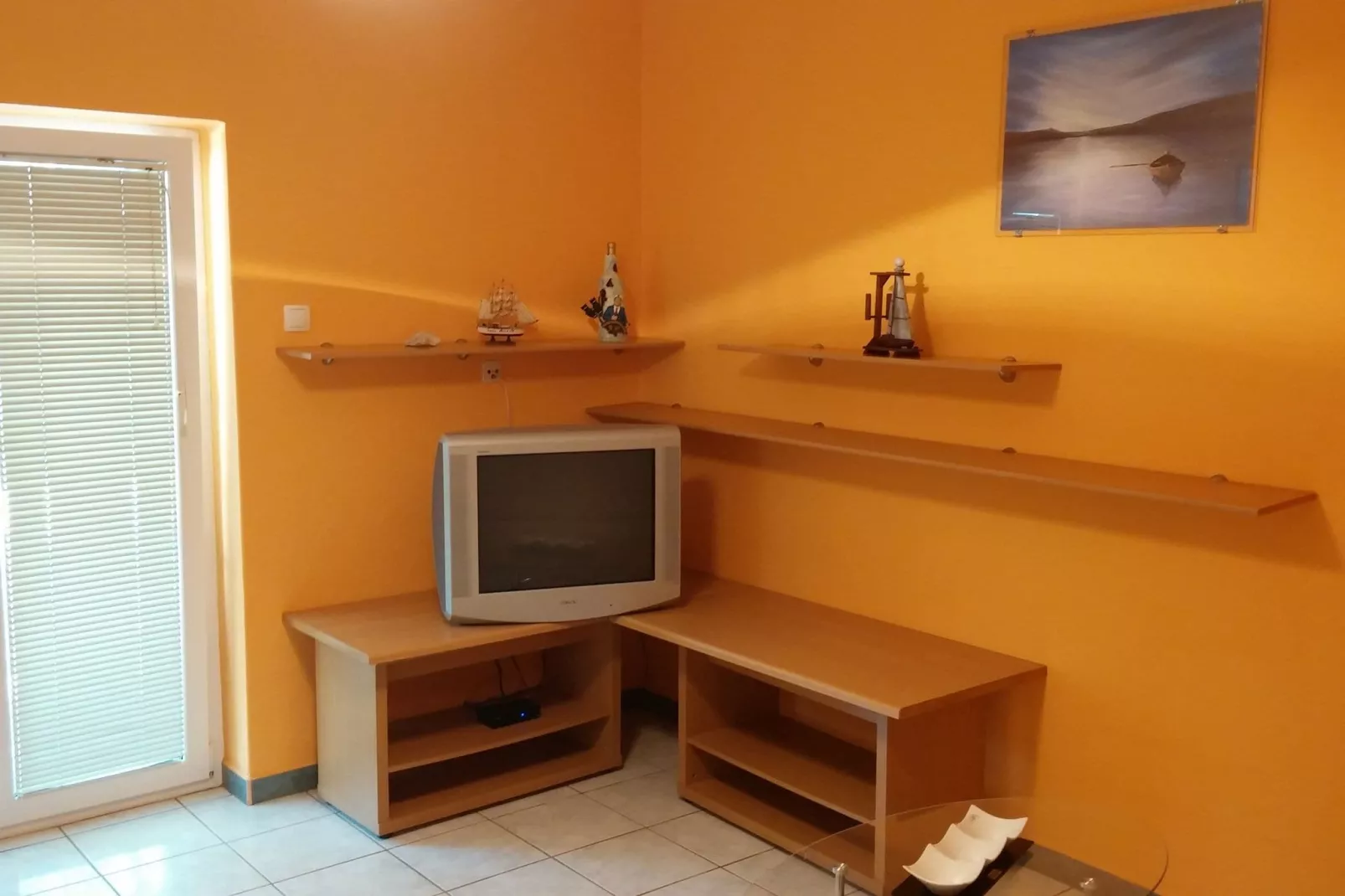 Mooi appartement in Pag met dakterras-Woonkamer