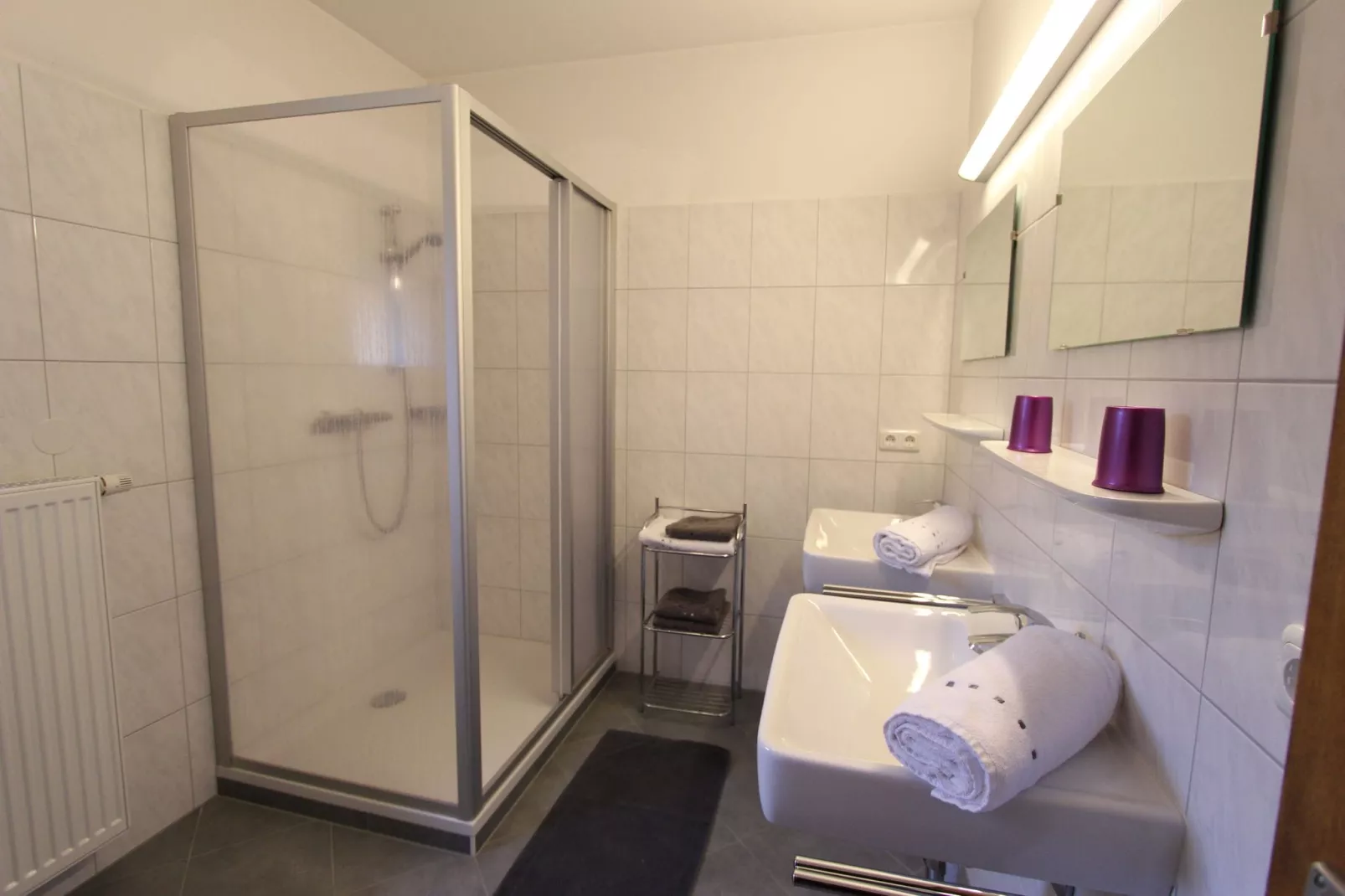 Sfeervol appartement in Salzburgerland met balkon - Badkamer