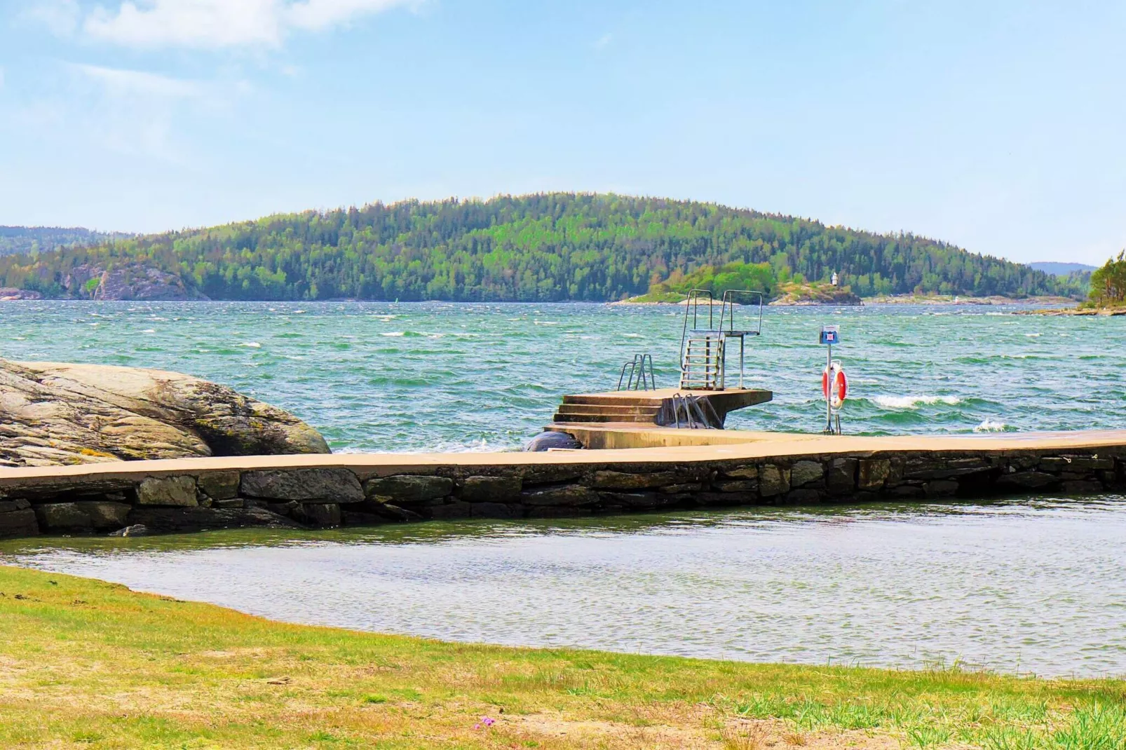 6 persoons vakantie huis in LJUNGSKILE-By Traum-Waterzicht