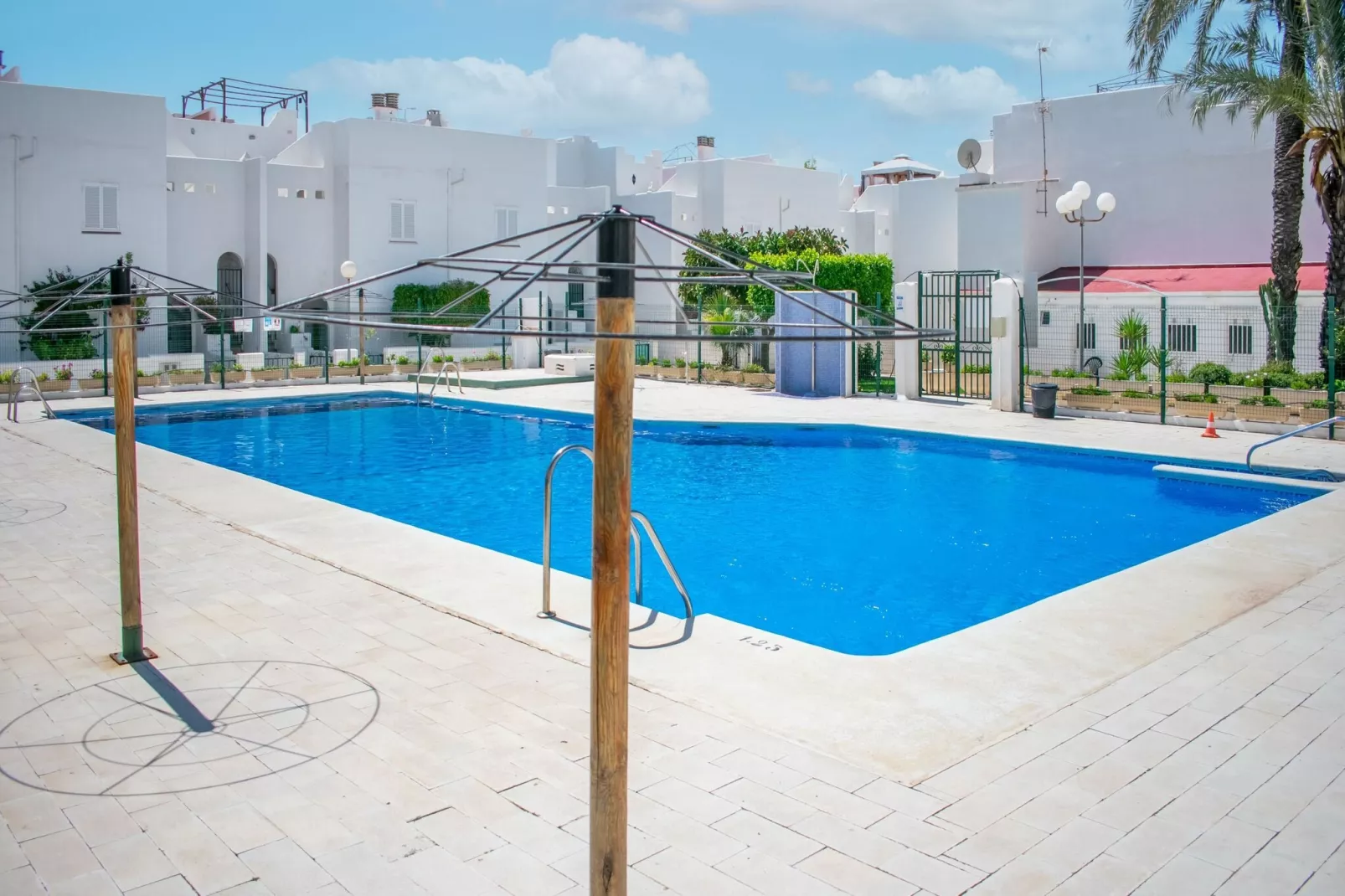 Apartamento  las marinas-Zwembad