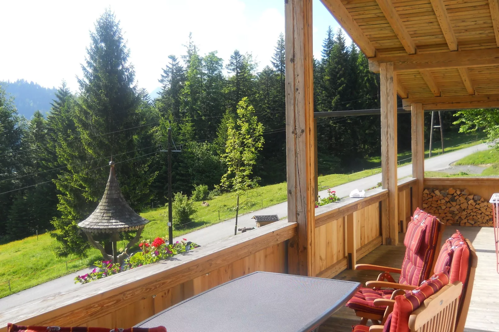 Chalet Niederndorferberg-Terrasbalkon