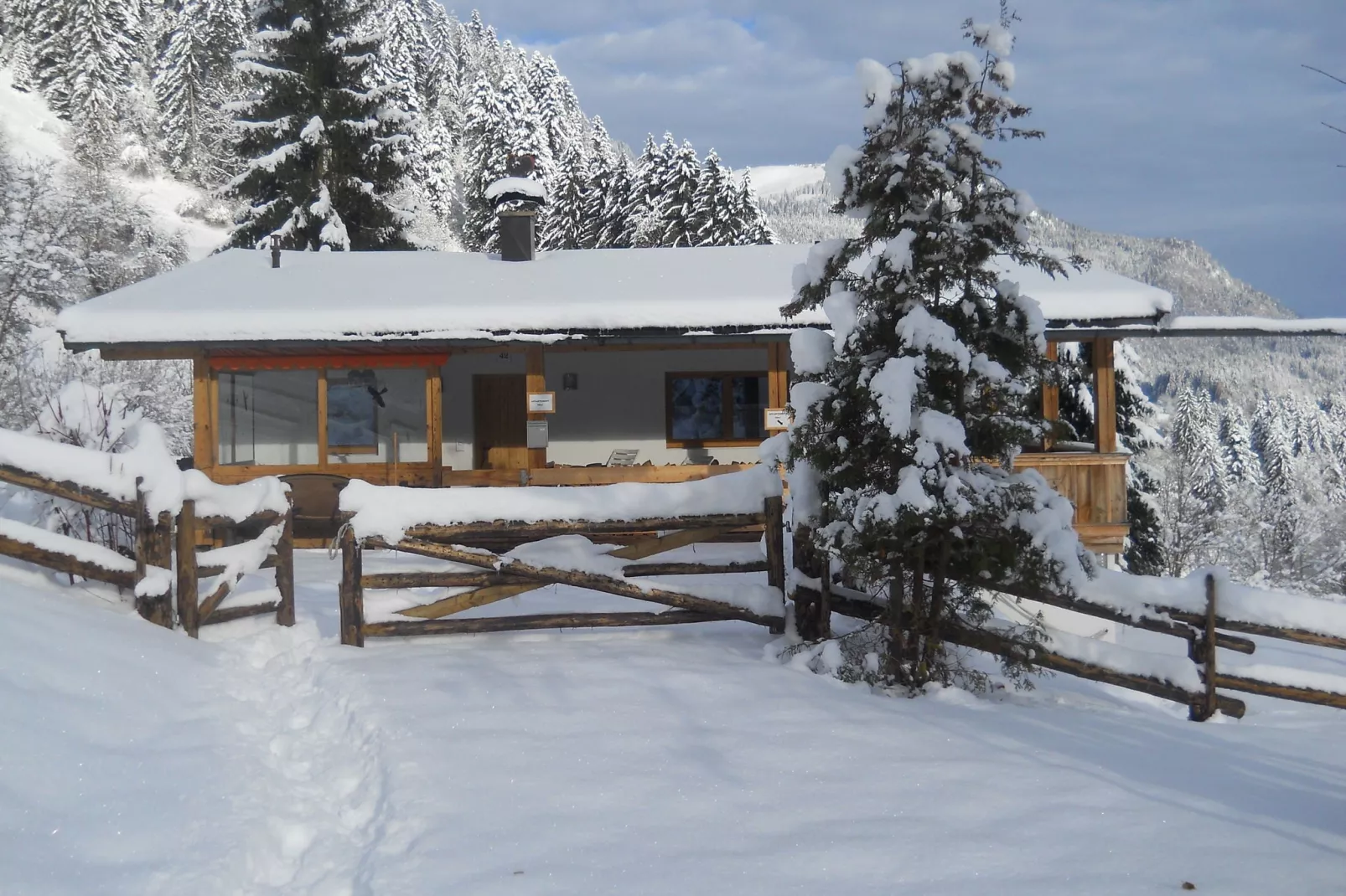 Chalet Niederndorferberg 1-Exterieur winter
