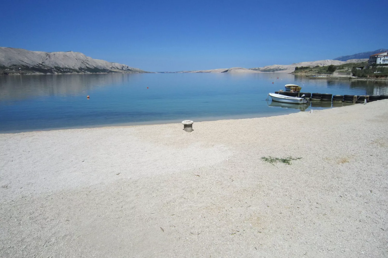 Prachtig appartement in Pag met zeezicht-Gebieden zomer 1km
