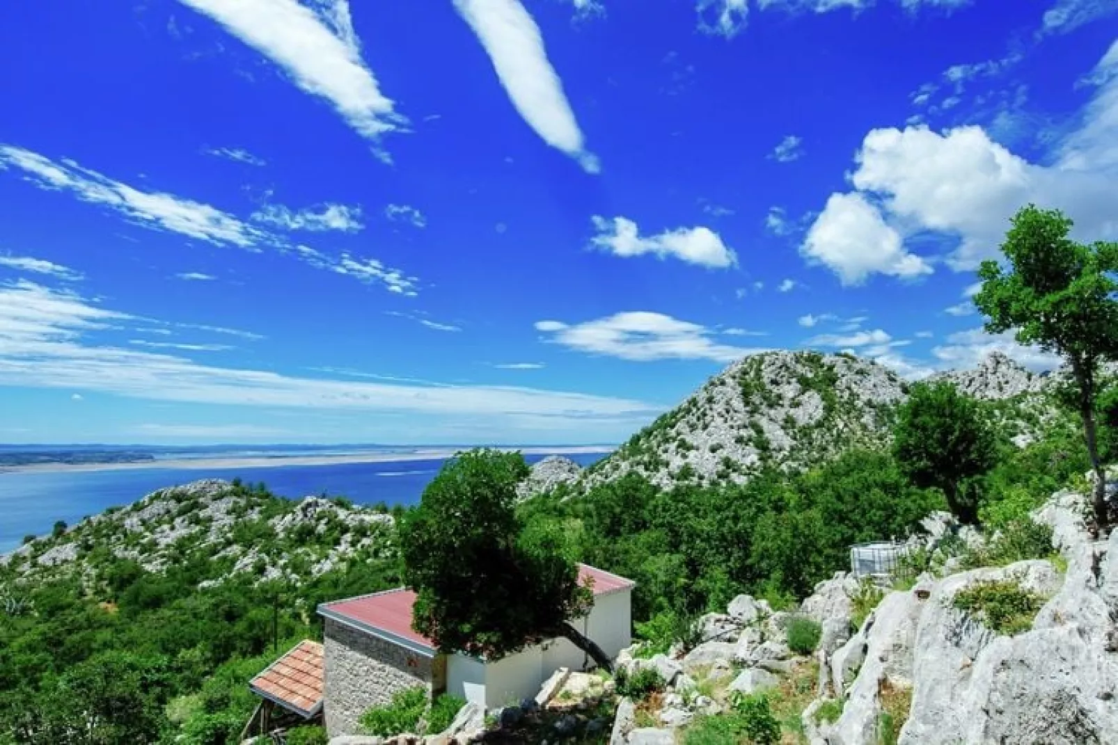 Stone house Dobroselo-Gebieden zomer 1km