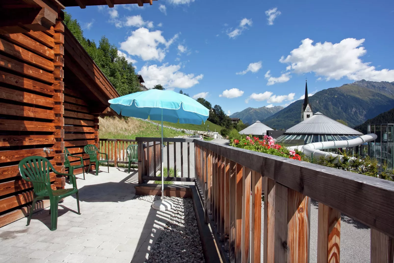 Drive in chalet-Terrasbalkon