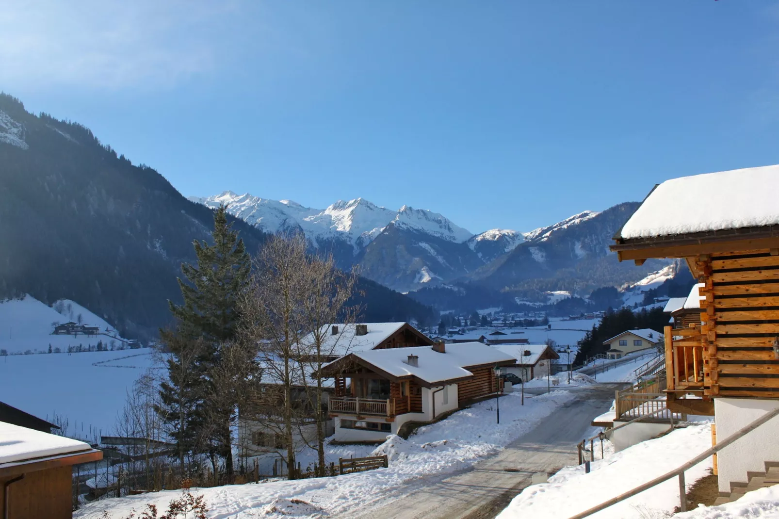 Drive in chalet-Uitzicht winter