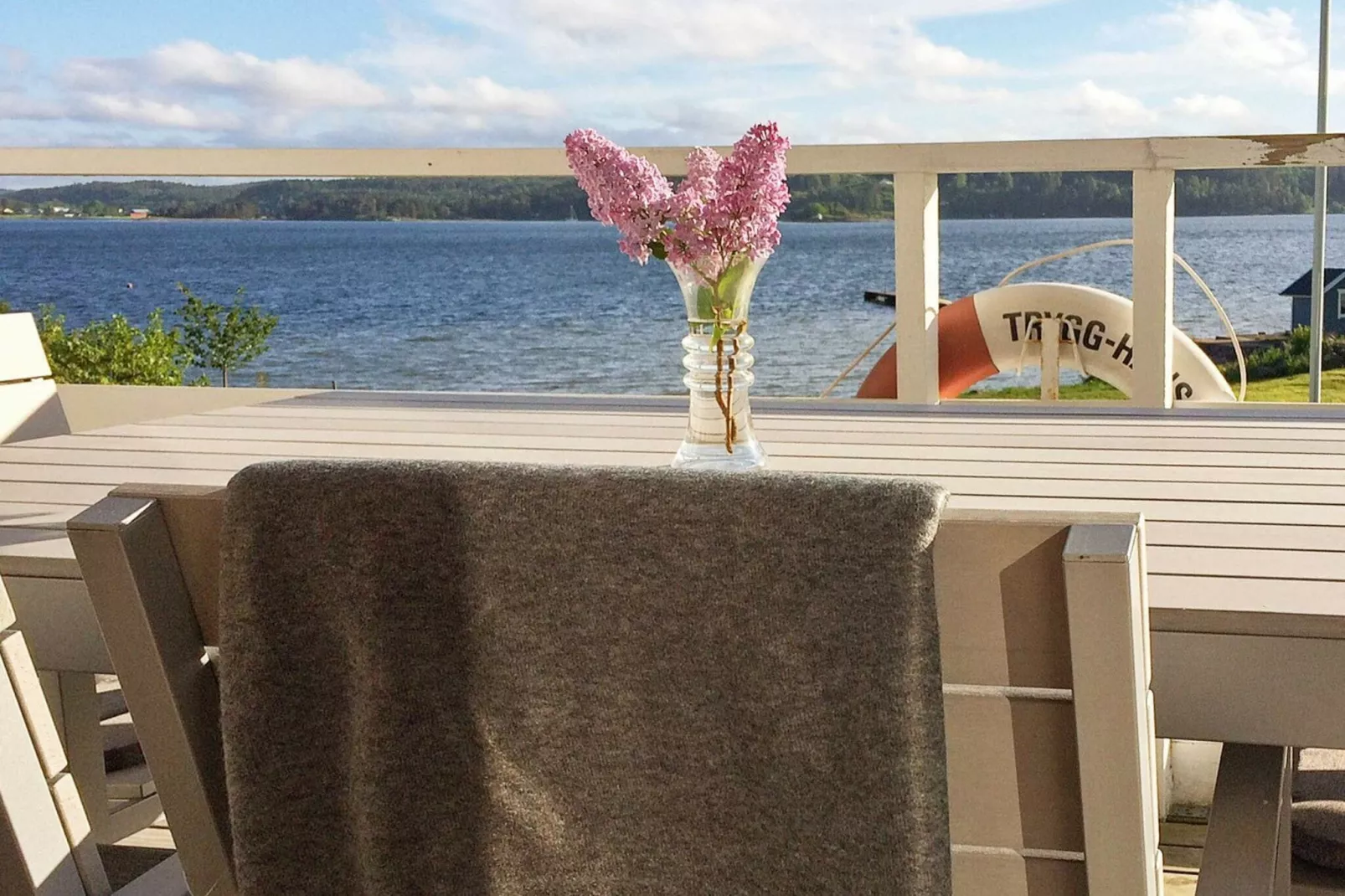 8 persoons vakantie huis in LJUNGSKILE-By Traum-Waterzicht
