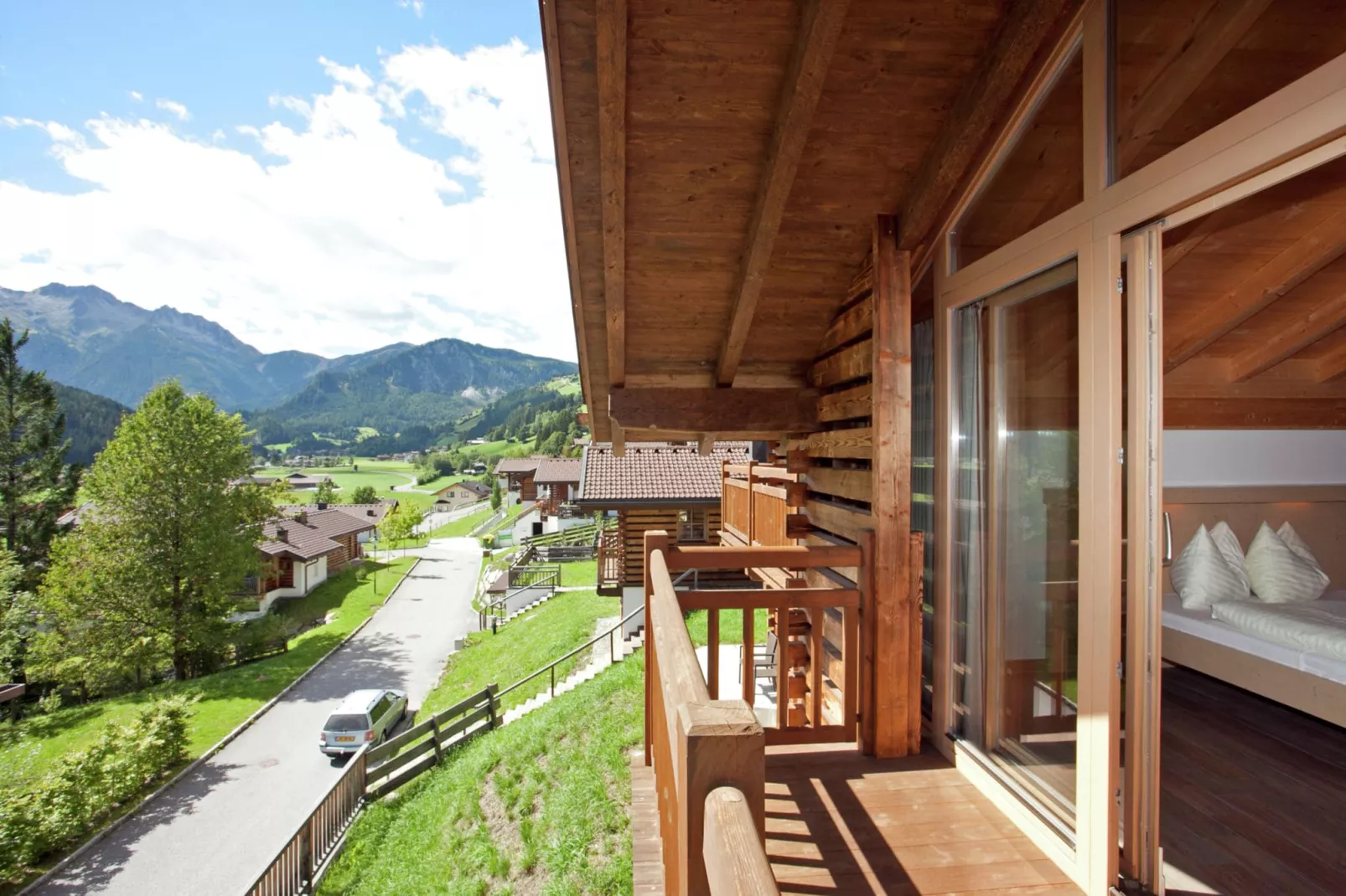 Drive in chalet-Terrasbalkon