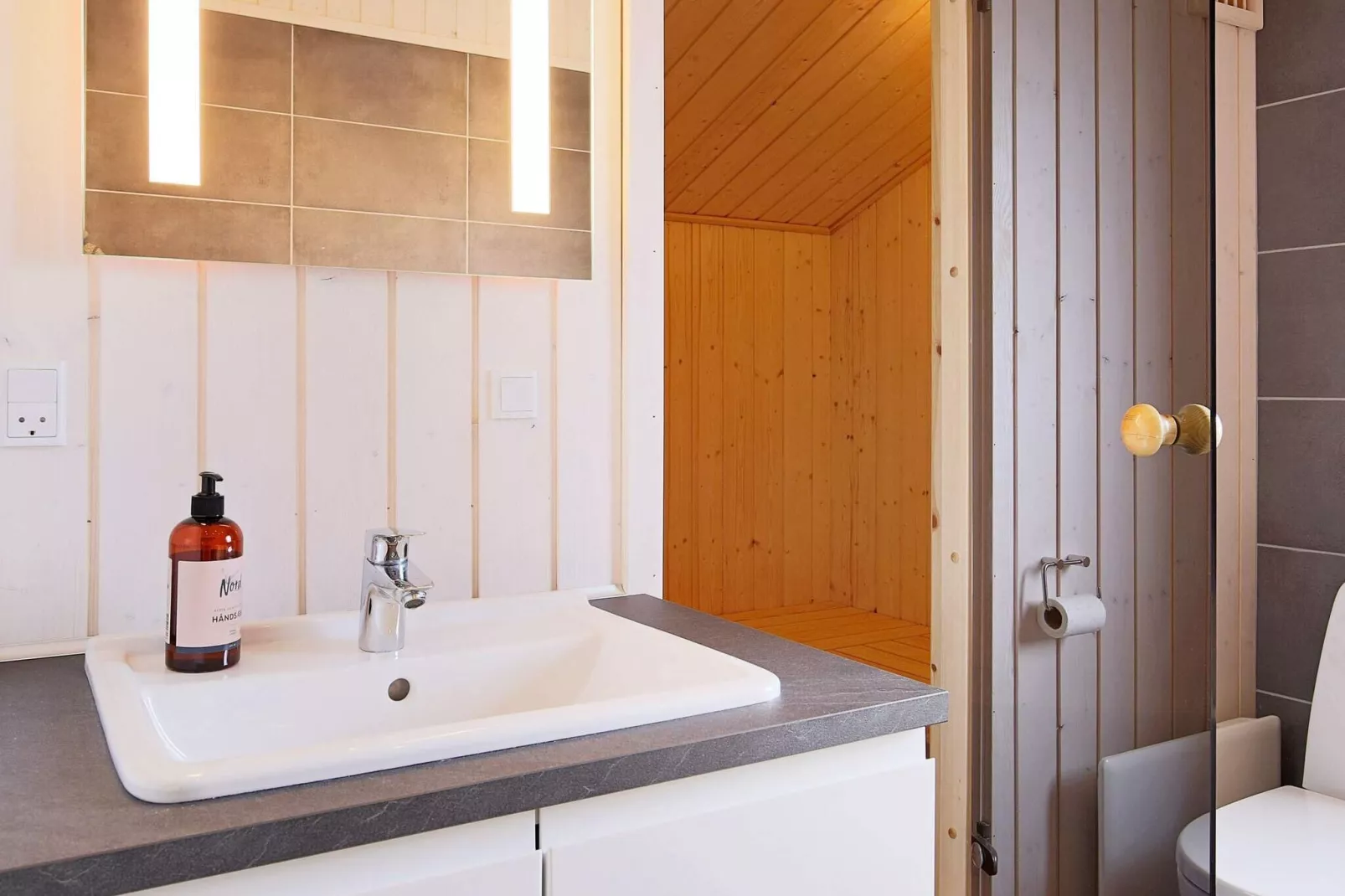 8 persoons vakantie huis in Væggerløse-Binnen