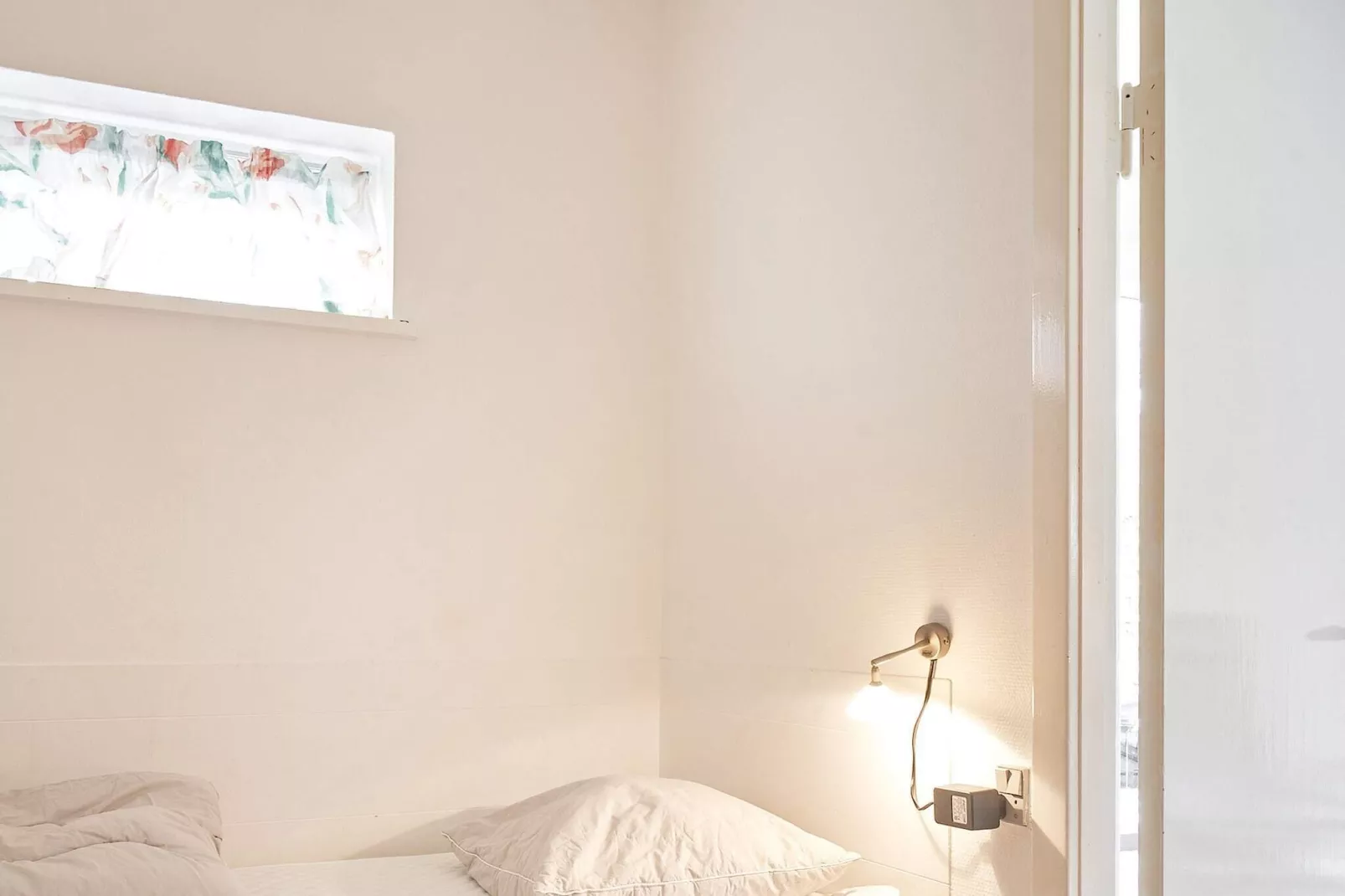 2 persoons vakantie huis in Aakirkeby-By Traum-Binnen