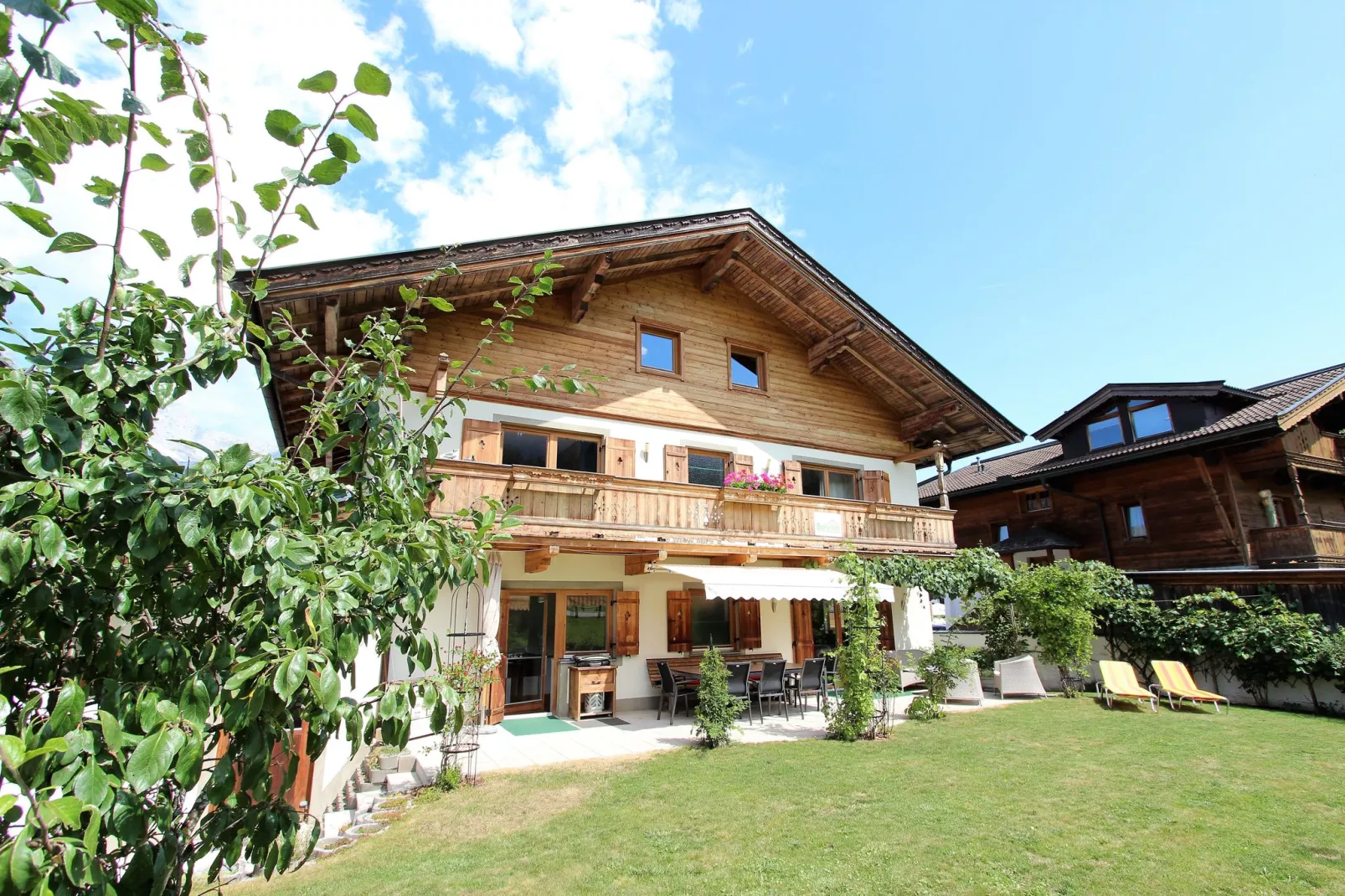 Chalet Kaiserliebe II-Buitenkant zomer