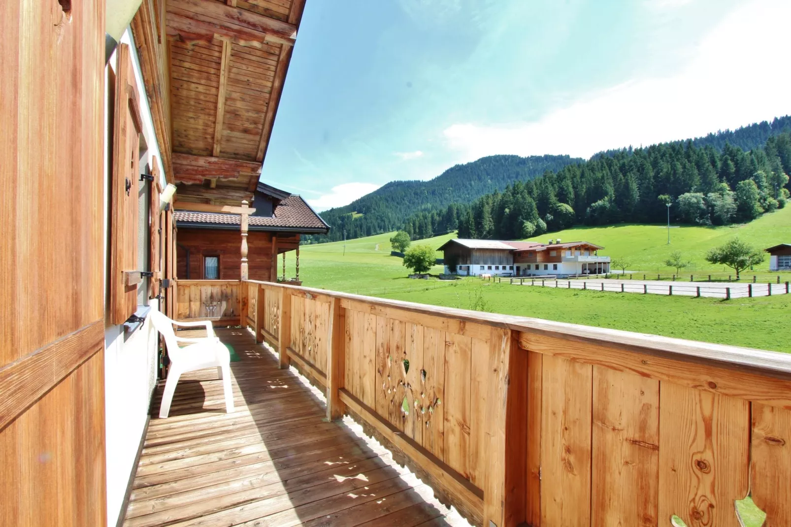 Chalet Kaiserliebe II-Terrasbalkon