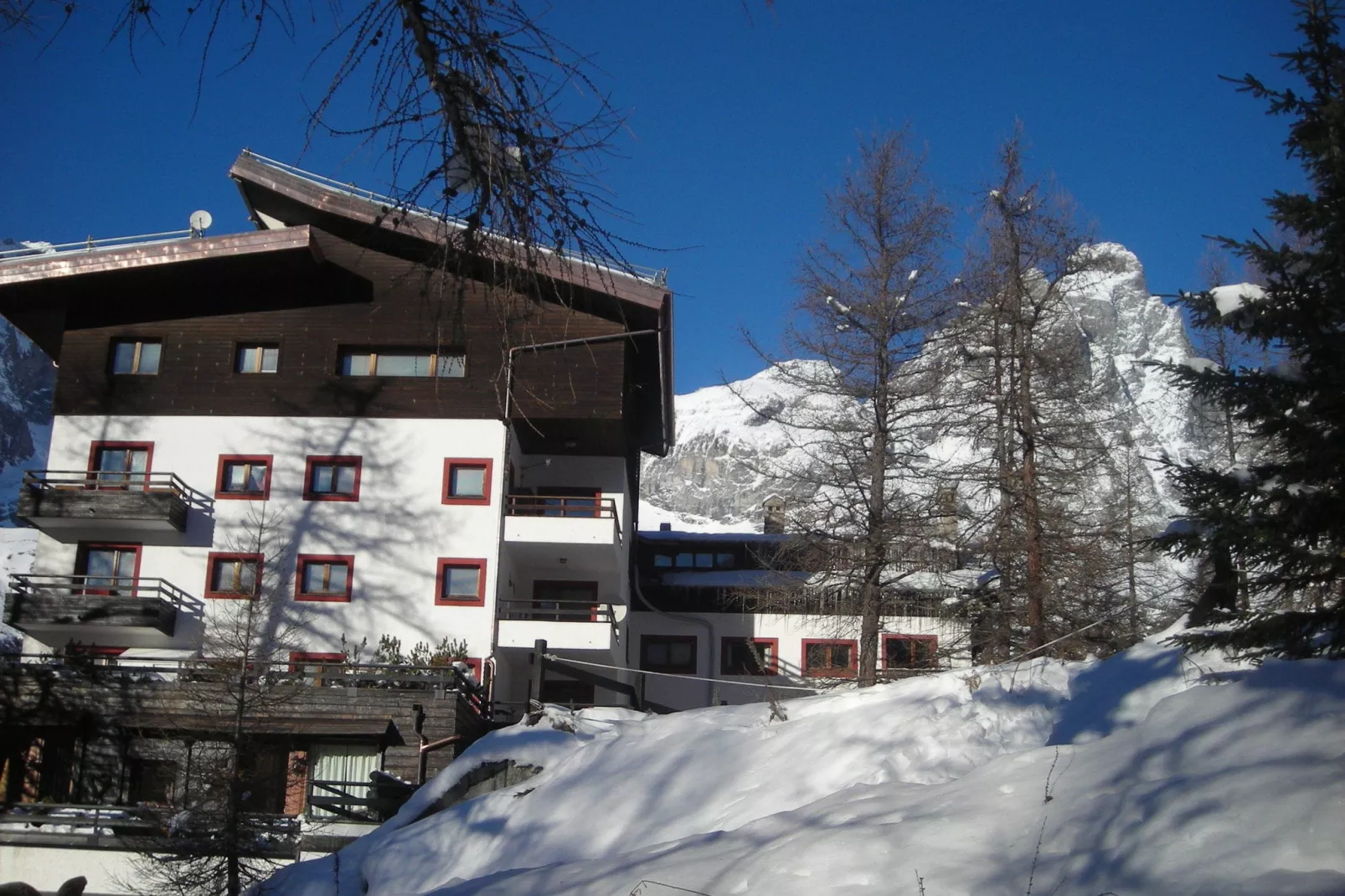 Residenza Cervinia Bilo Sei-Exterieur winter