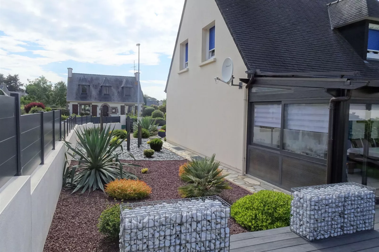 Holiday home Perros-Guirec-Tuinen zomer