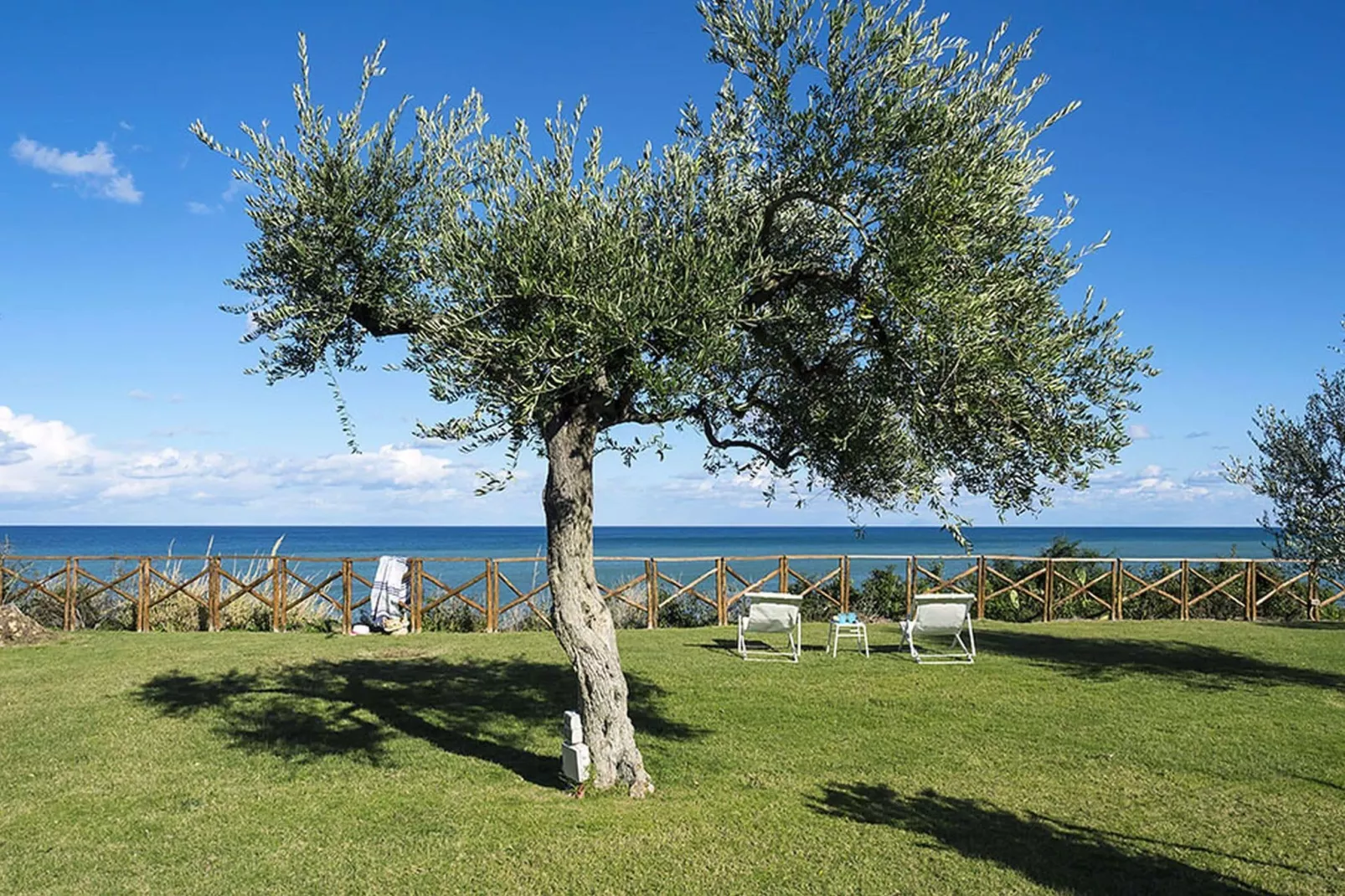 Villa Nettuno-Tuinen zomer