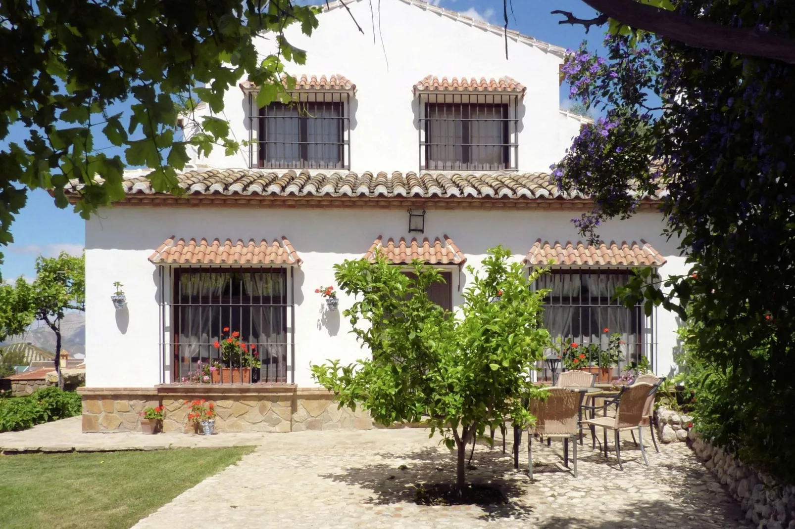 Casa Almendro-Buitenkant zomer