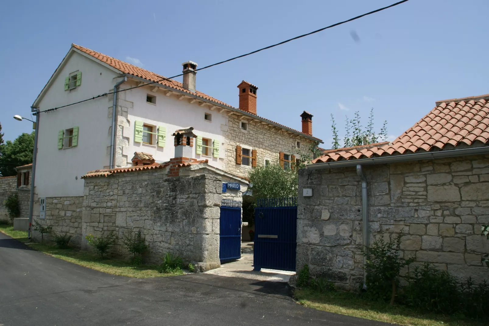 Casa Mario-Buitenkant zomer