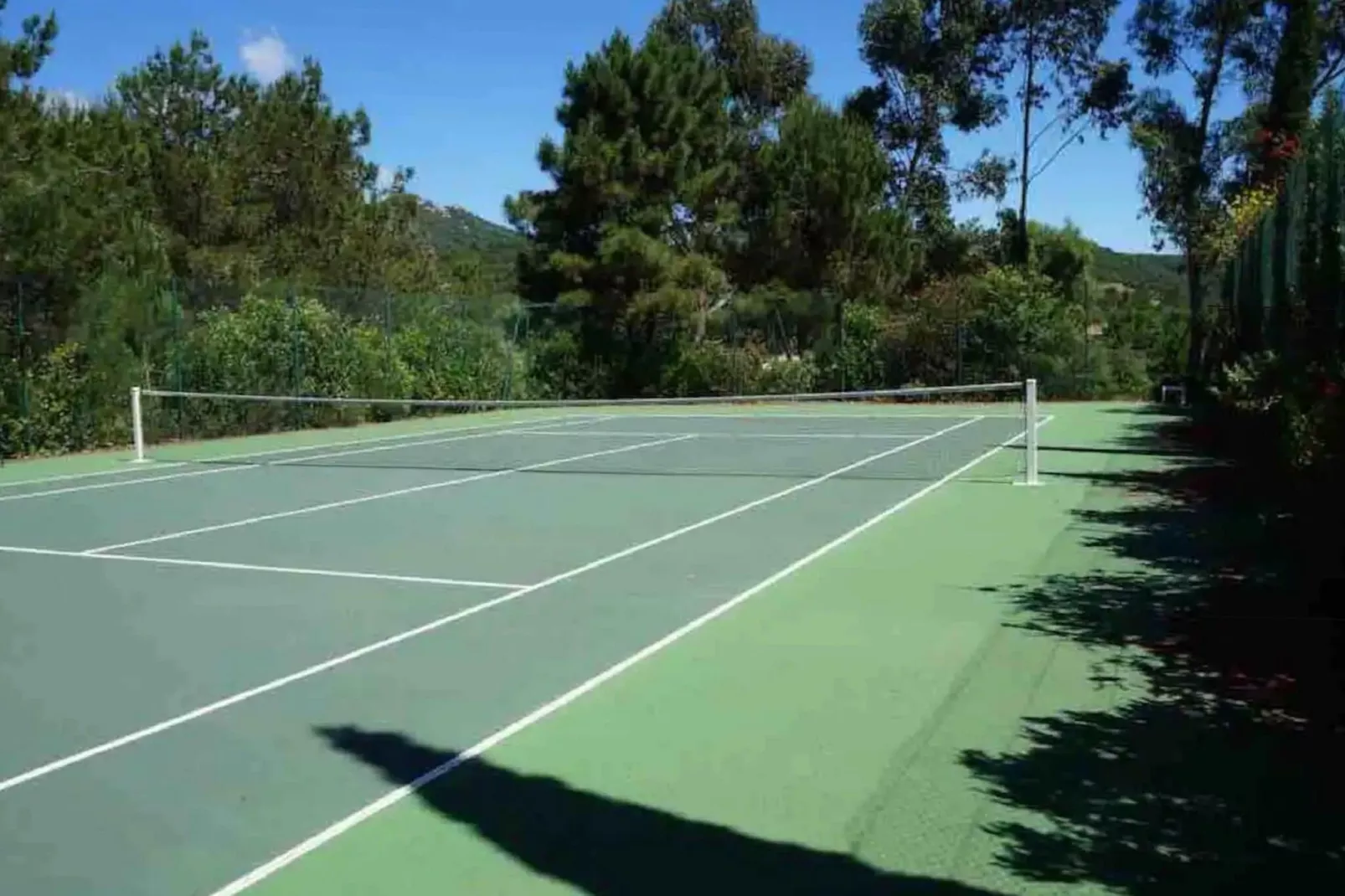 Doppelhaushälfte Grimaud-Gebieden zomer 1km