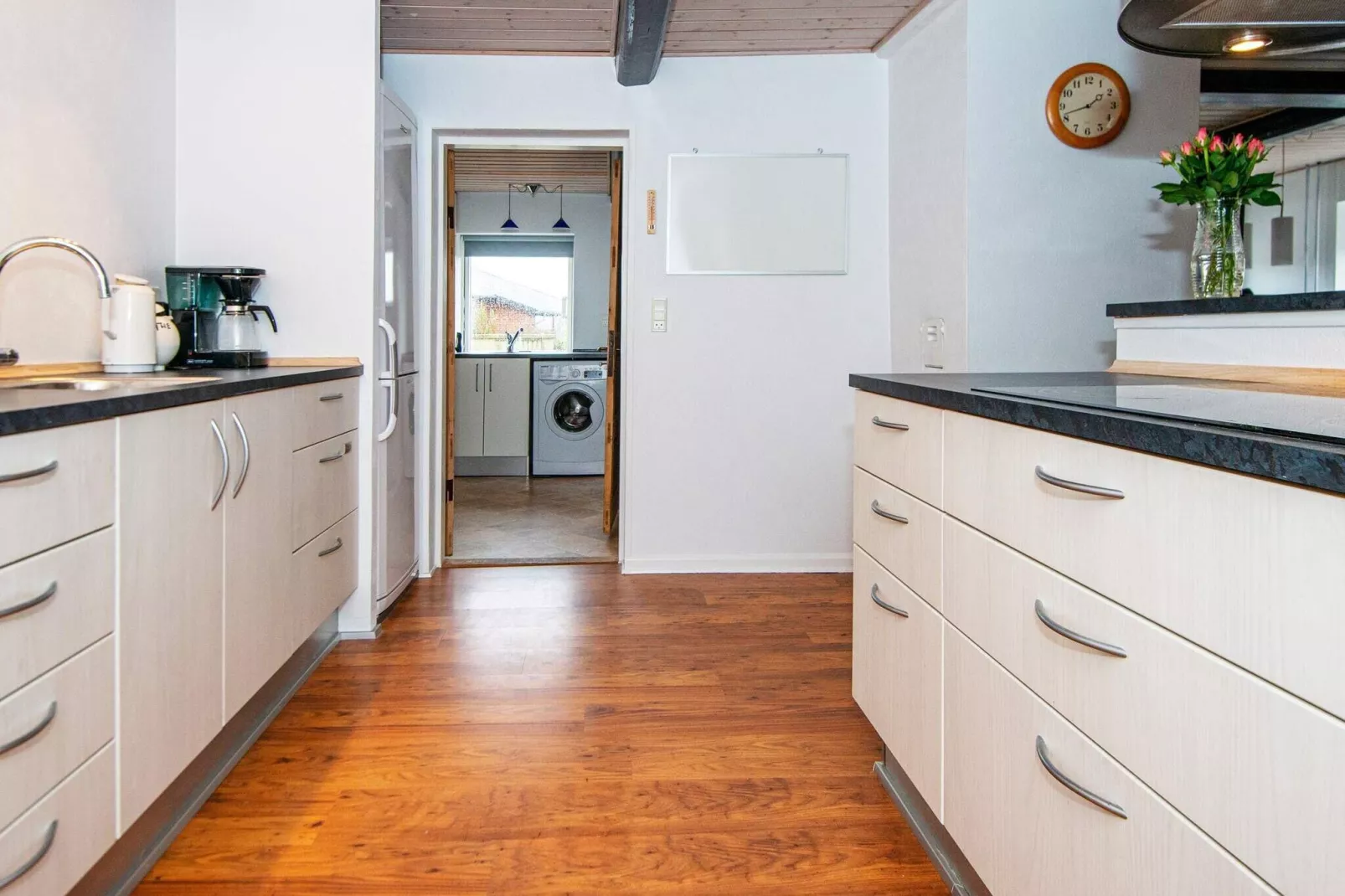 Betoverend huisje in Oksbol Oase-By Traum-Binnen