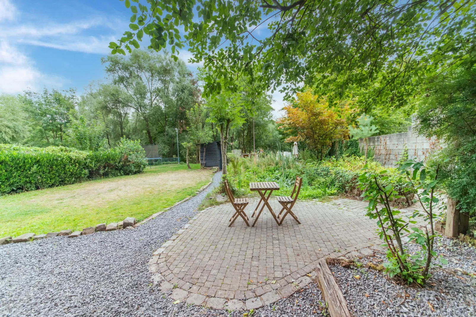 Superbe habitation au calme pour 6 personnes-Tuinen zomer