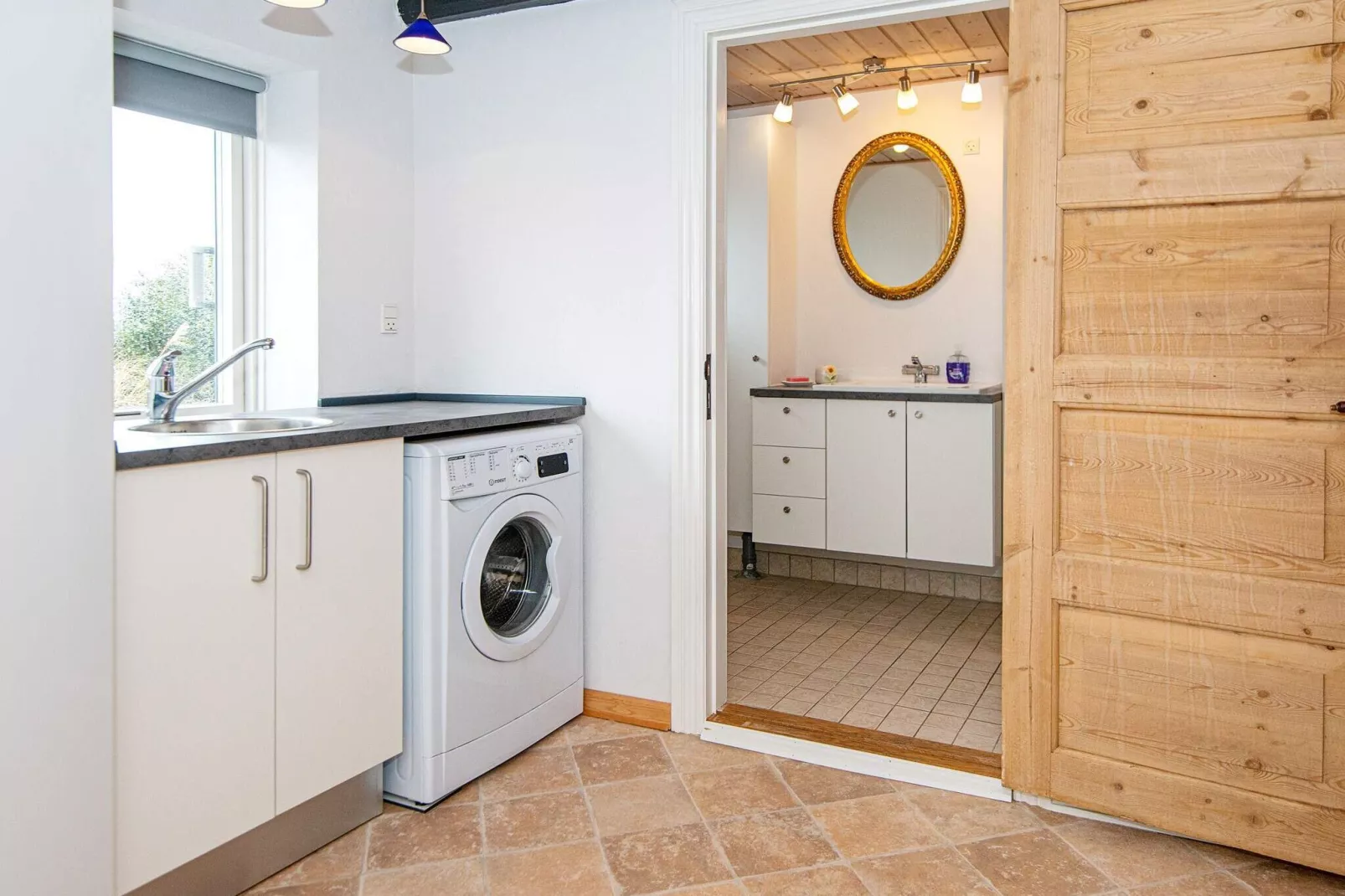 Betoverend huisje in Oksbol Oase-By Traum-Binnen
