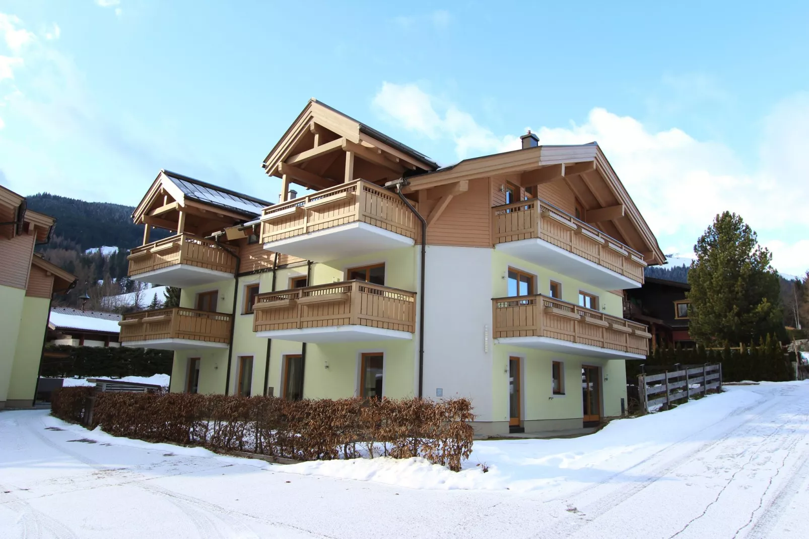 Penthouse an der Piste-Exterieur winter