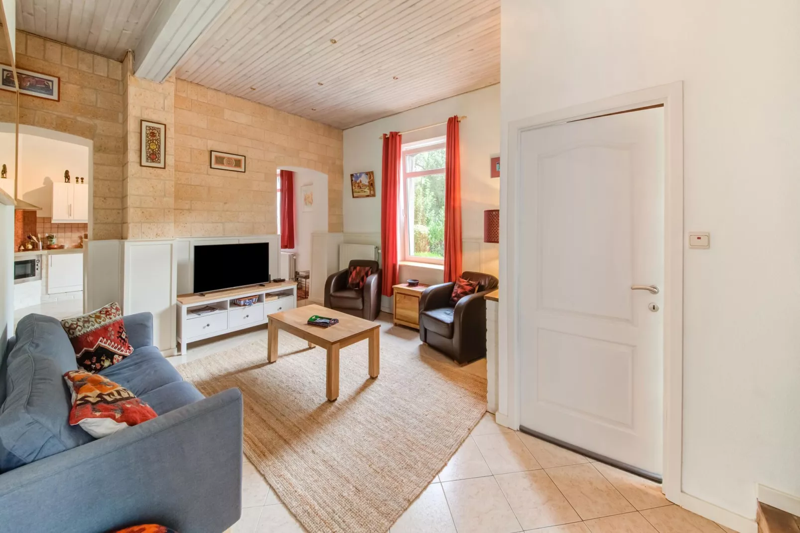 Superbe habitation au calme pour 6 personnes-Woonkamer