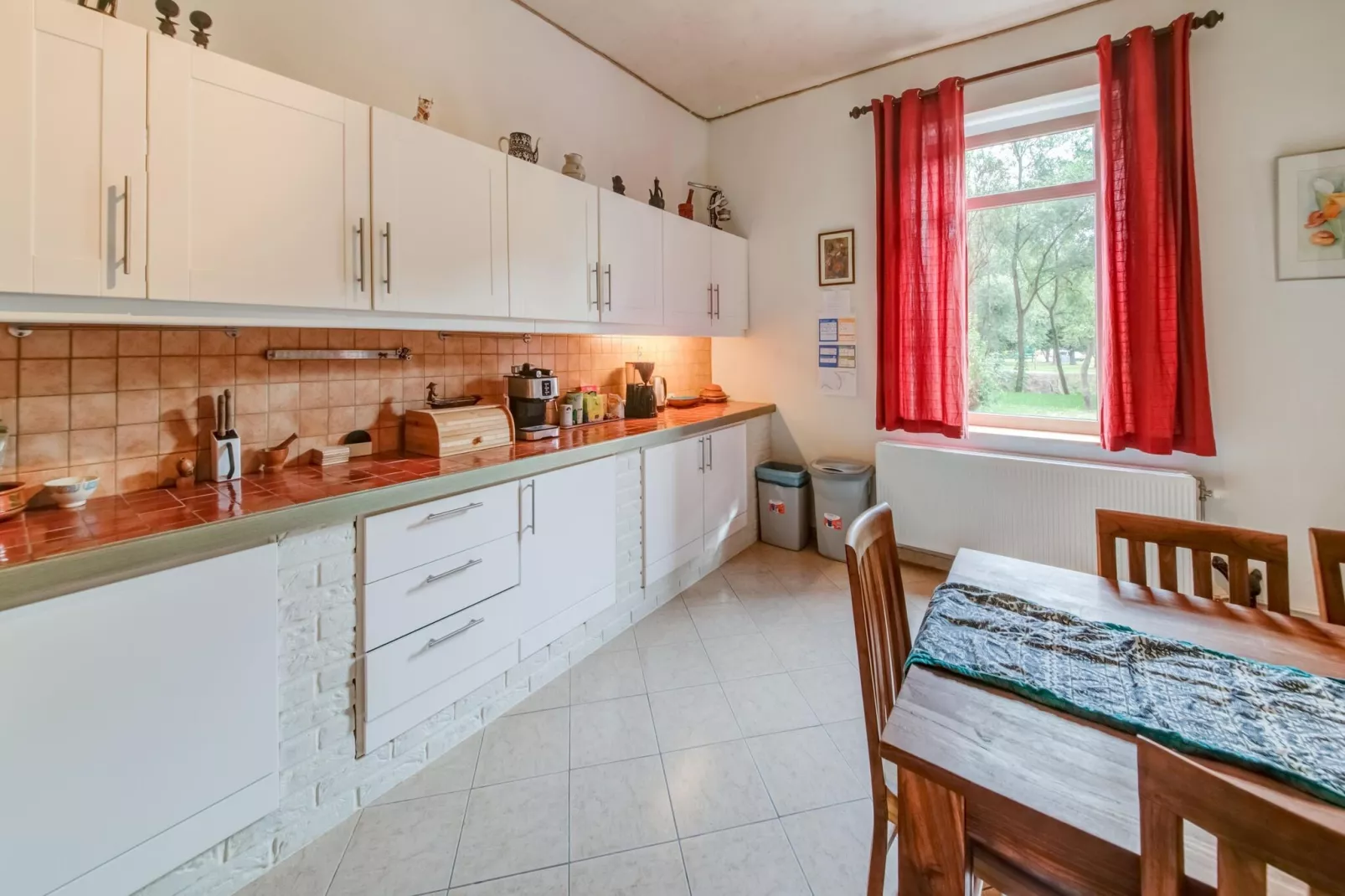 Superbe habitation au calme pour 6 personnes-Keuken