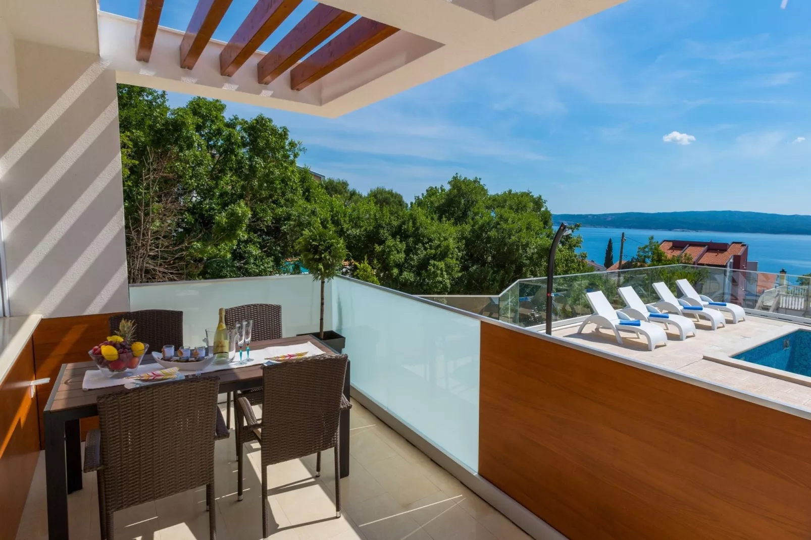 Apartment Villa Grande A2-Uitzicht zomer