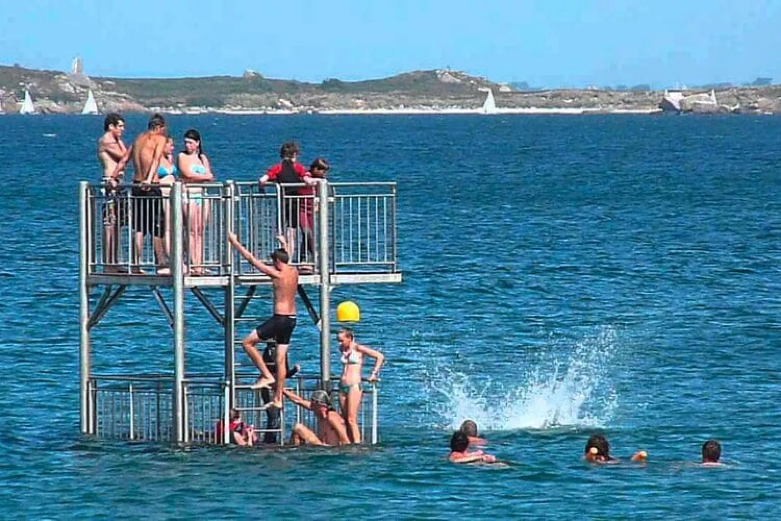 Doppelhaushälfte mit Whirlpool in Sibiril-Gebieden zomer 5km