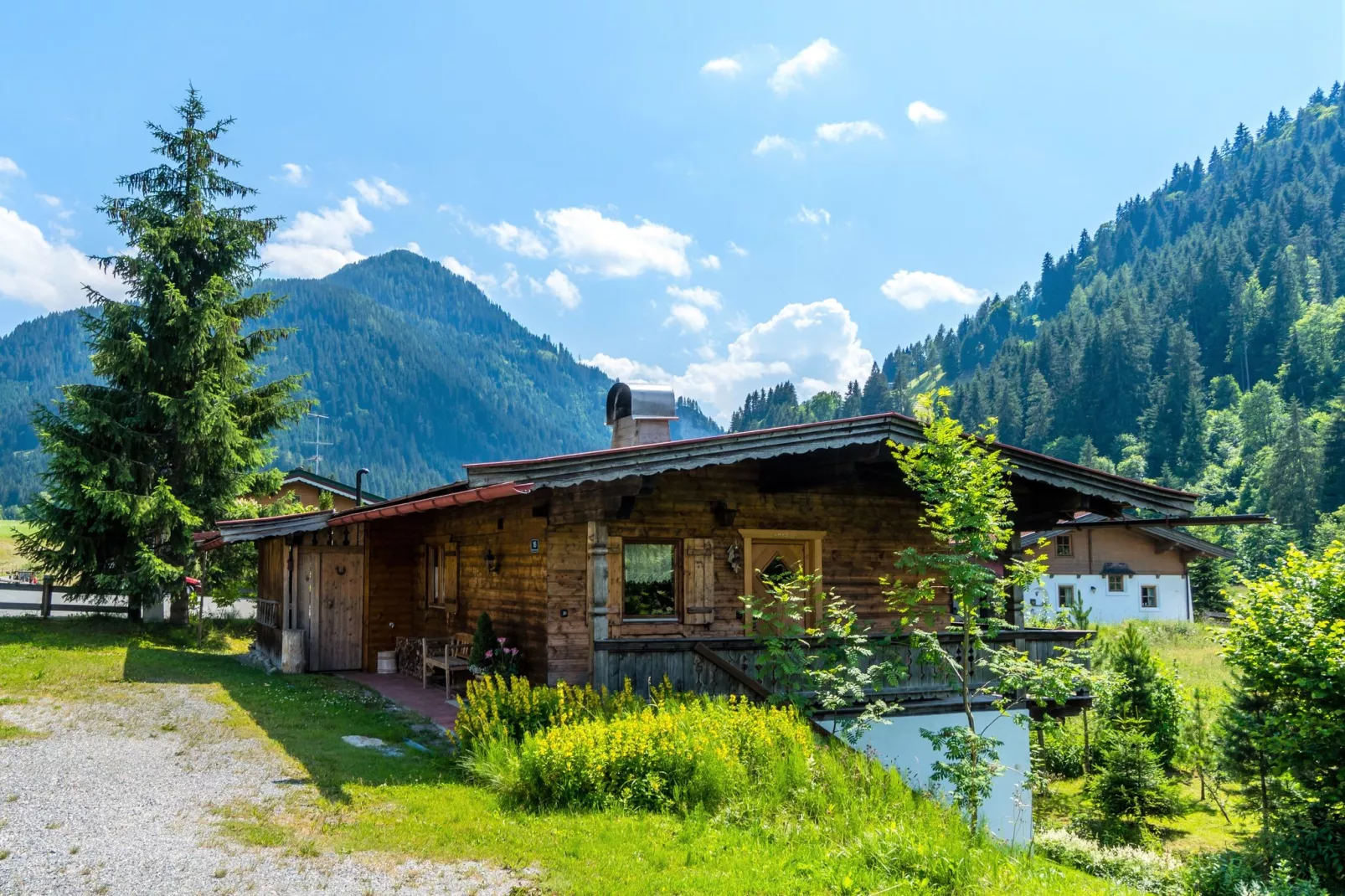 Chalet Leo-Buitenkant zomer