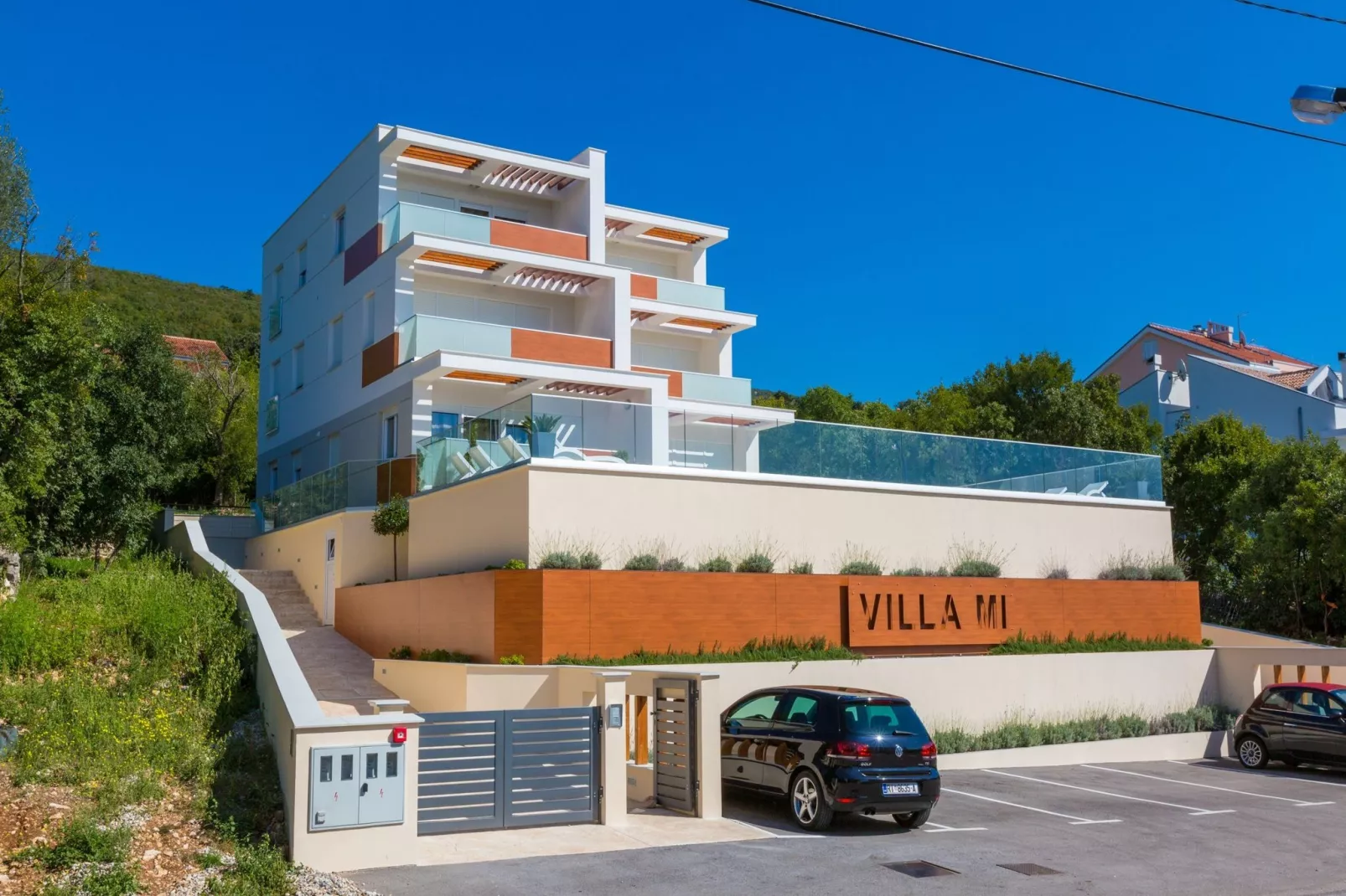 Villa Apartment Grande A8-Buitenkant zomer