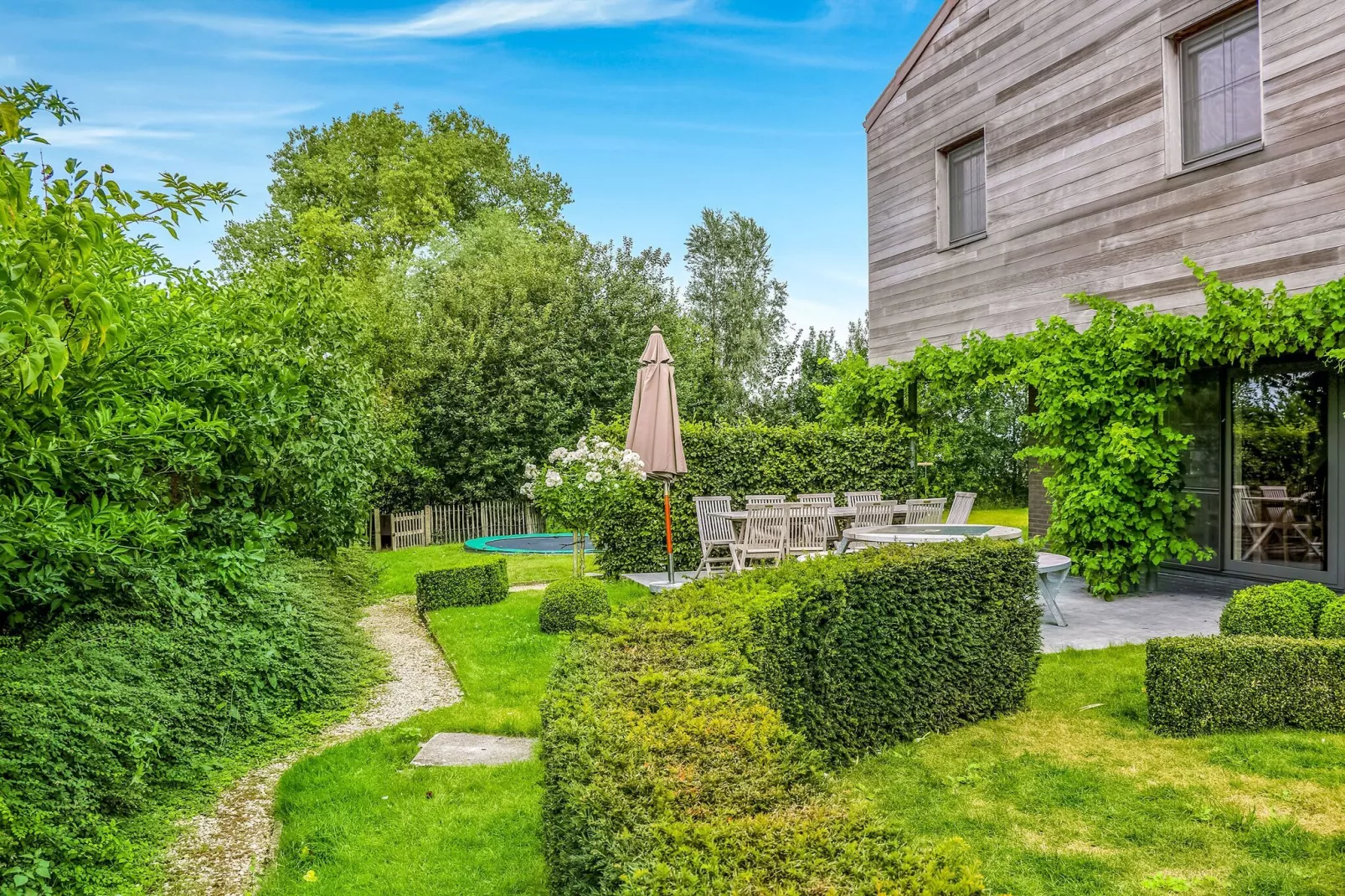 Bloesemhof Jonagold-Tuinen zomer