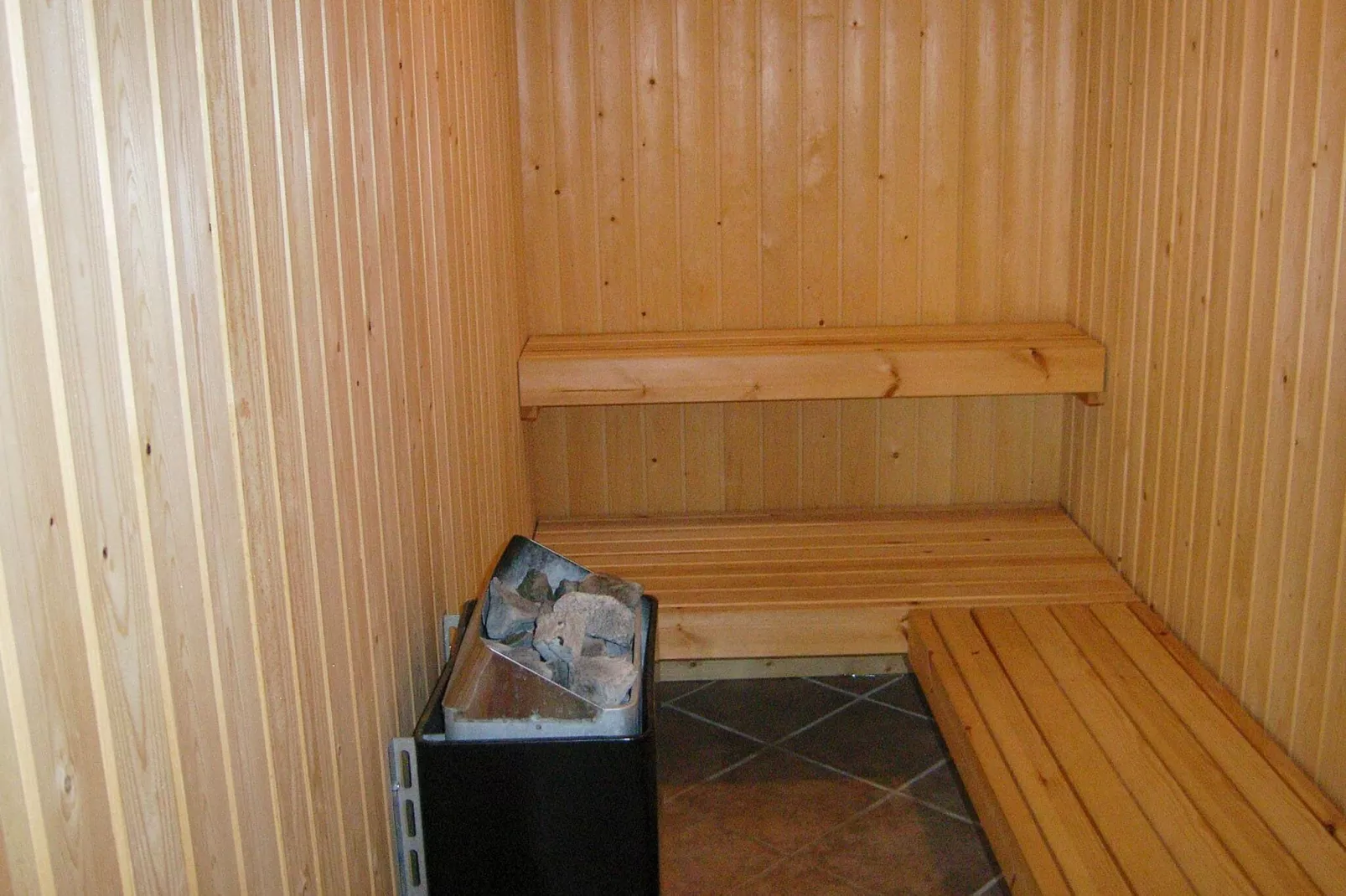 Gezellig vakantiehuis in Falster met speeltoestellen-Sauna