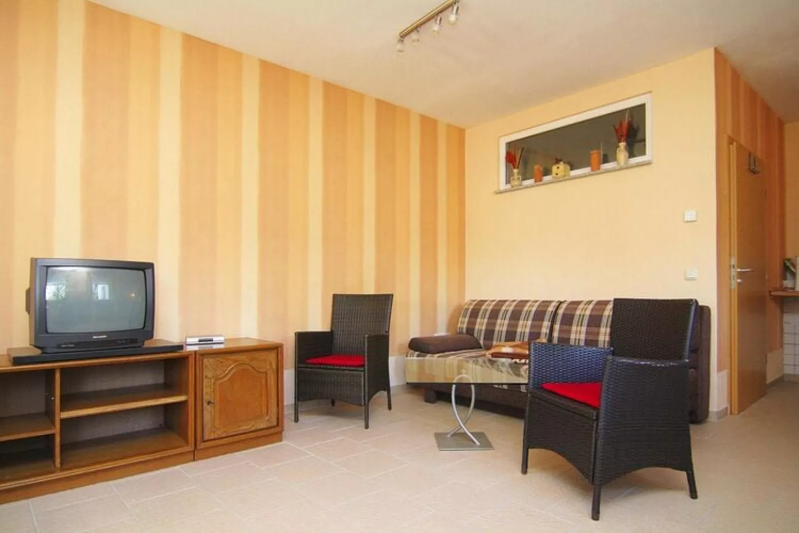 Ferienhaus 60 qm rollstuhlgerecht-Woonkamer
