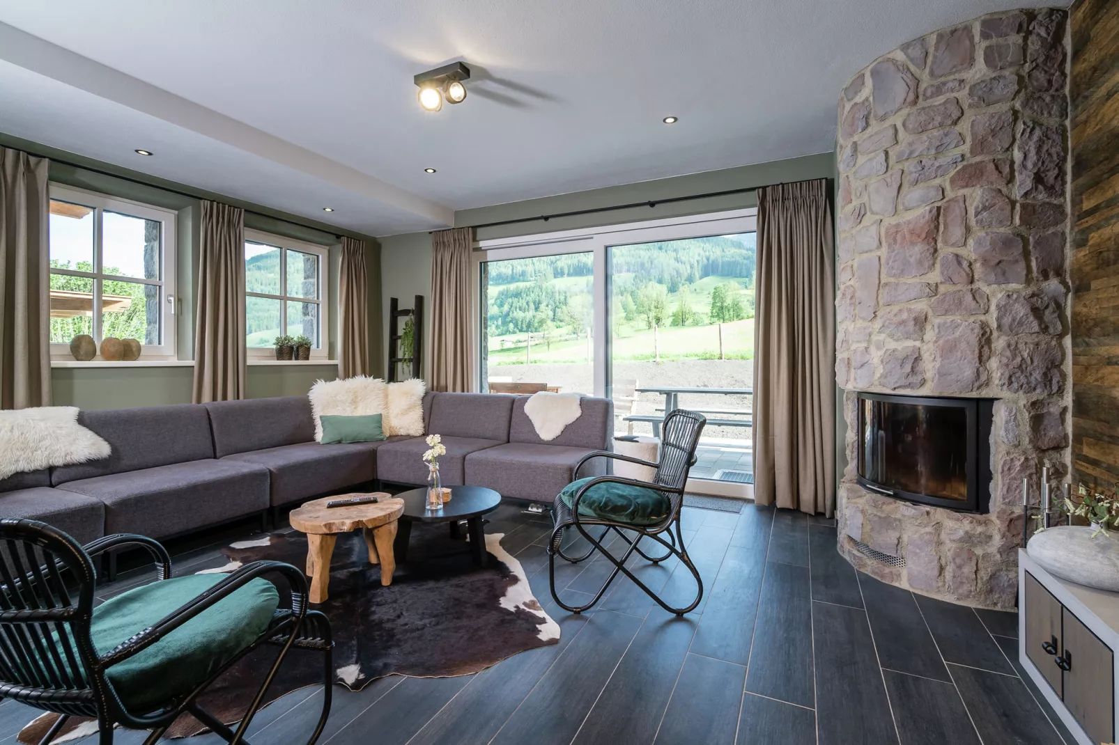 Chalet Schneeloewe L-Woonkamer