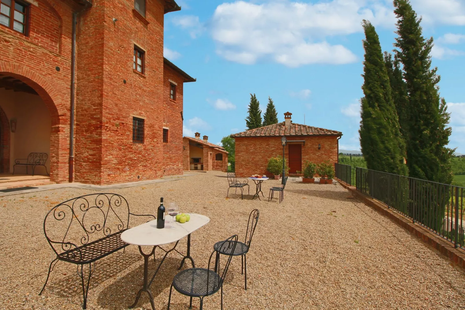 Gezellig appartement in Montepulciano met zwembad-Terrasbalkon