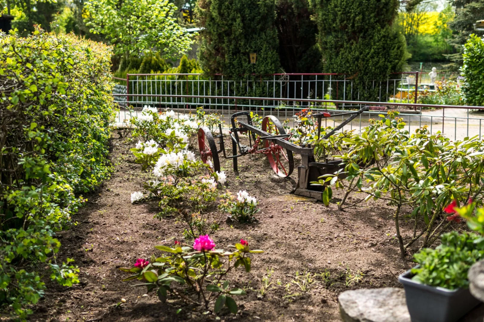 Gartenbungalow 1 linke Seite-Tuinen zomer