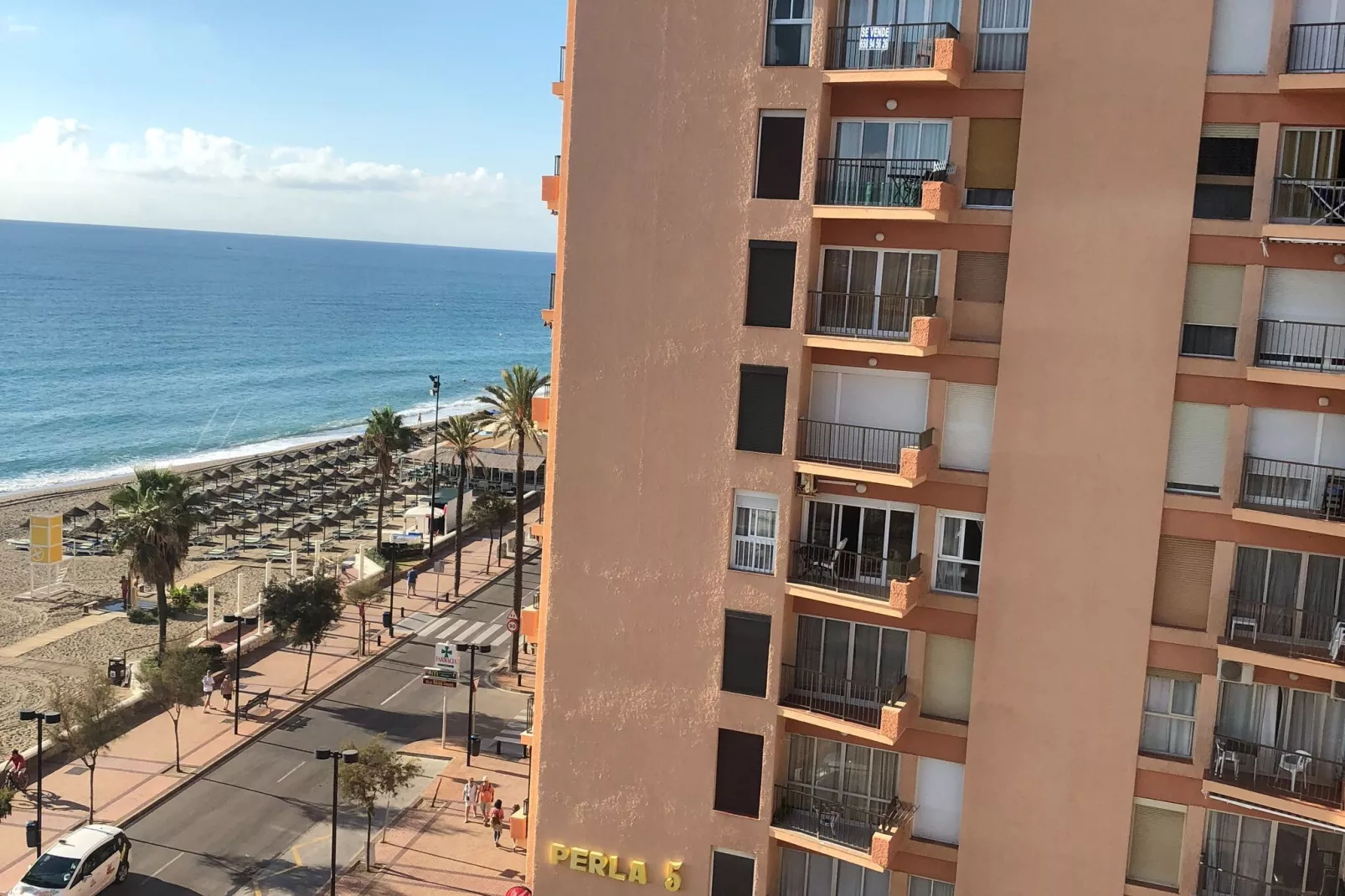 Sky-High Seaside Fuengirola Flat-Buitenkant zomer