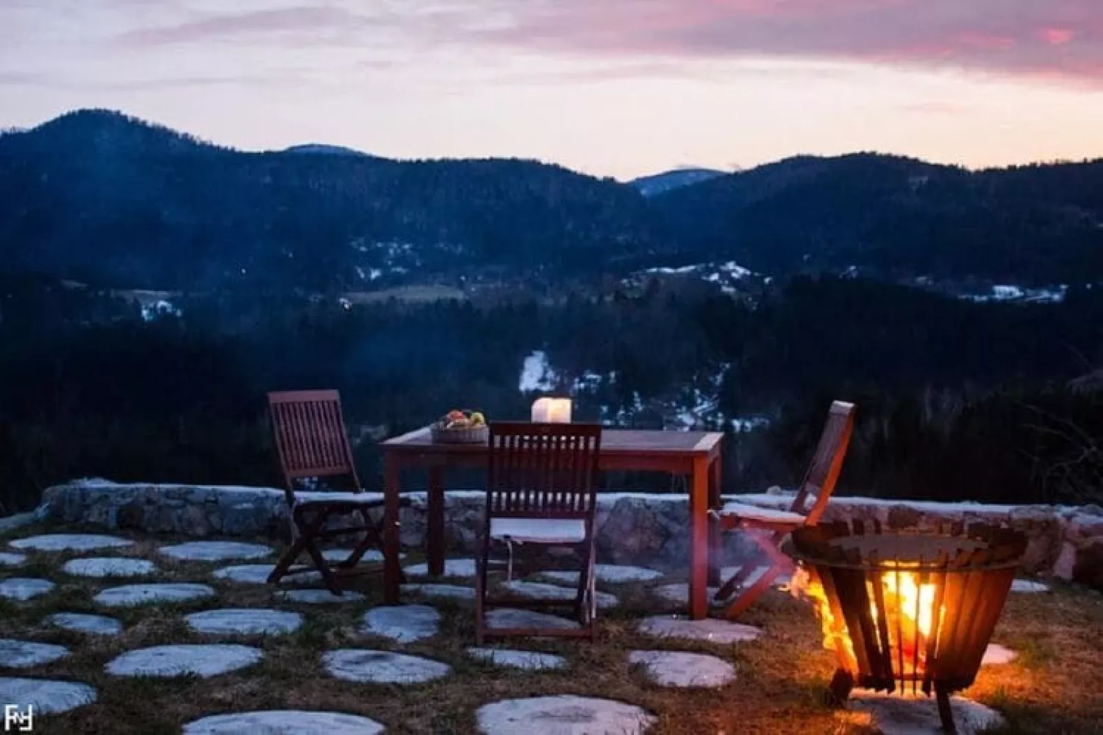 Holiday home Fijan-Tuinen zomer