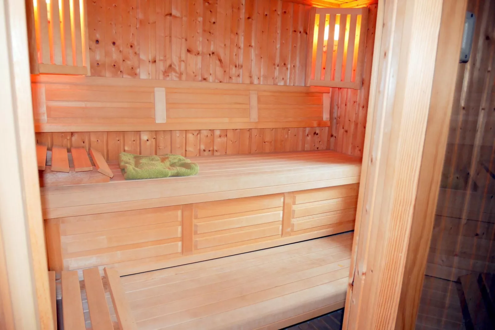 Natursteinhaus Lampaul-Plouarzel-Wellness