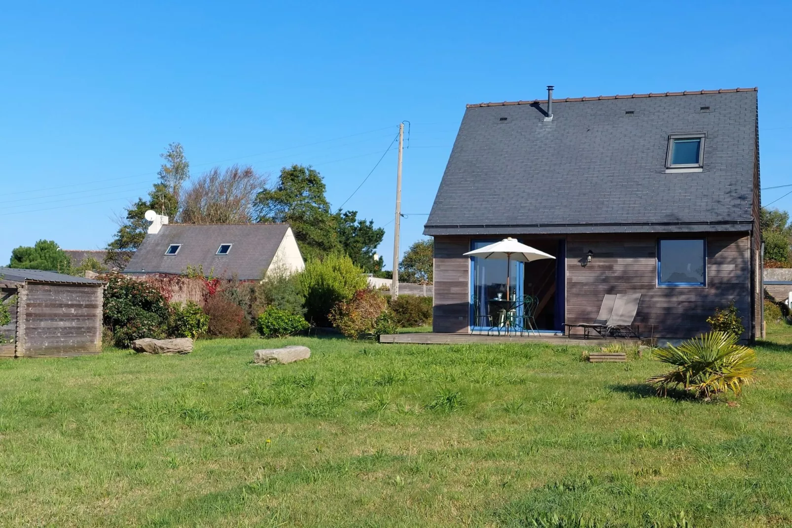 Holzhaus Landéda-Buitenkant zomer