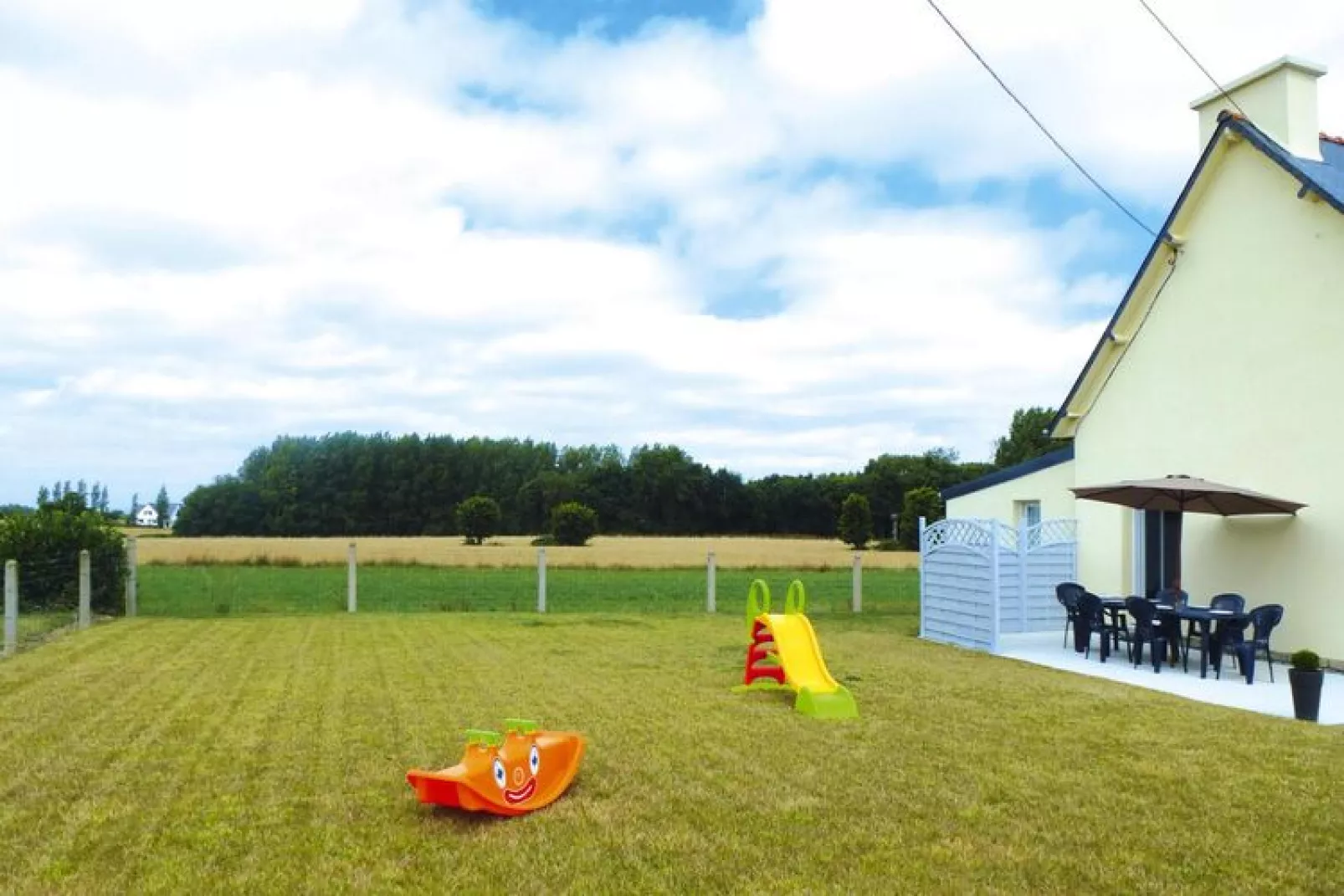 Holiday home Plévenon-Tuinen zomer