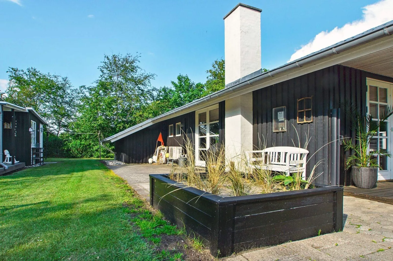 Knus vakantiehuis in Hemmet met terras