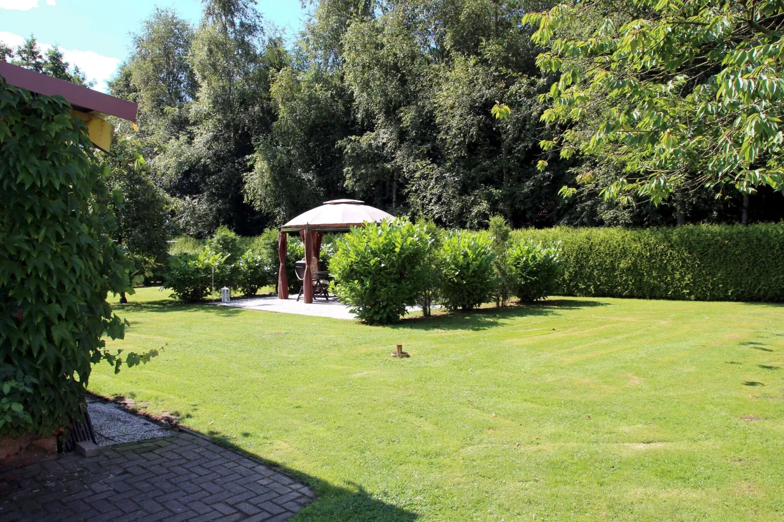 Ferienwohnung Moorhusen-Tuinen zomer