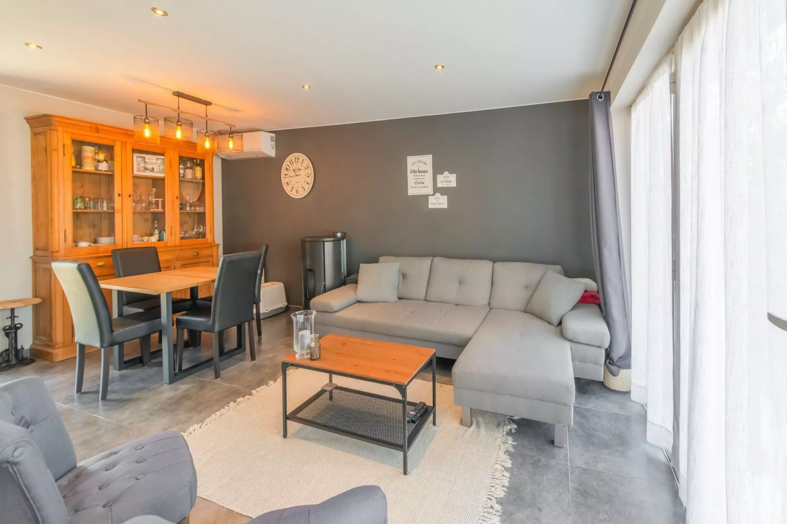 Charmante habitation pour 4 adultes à Ouffet