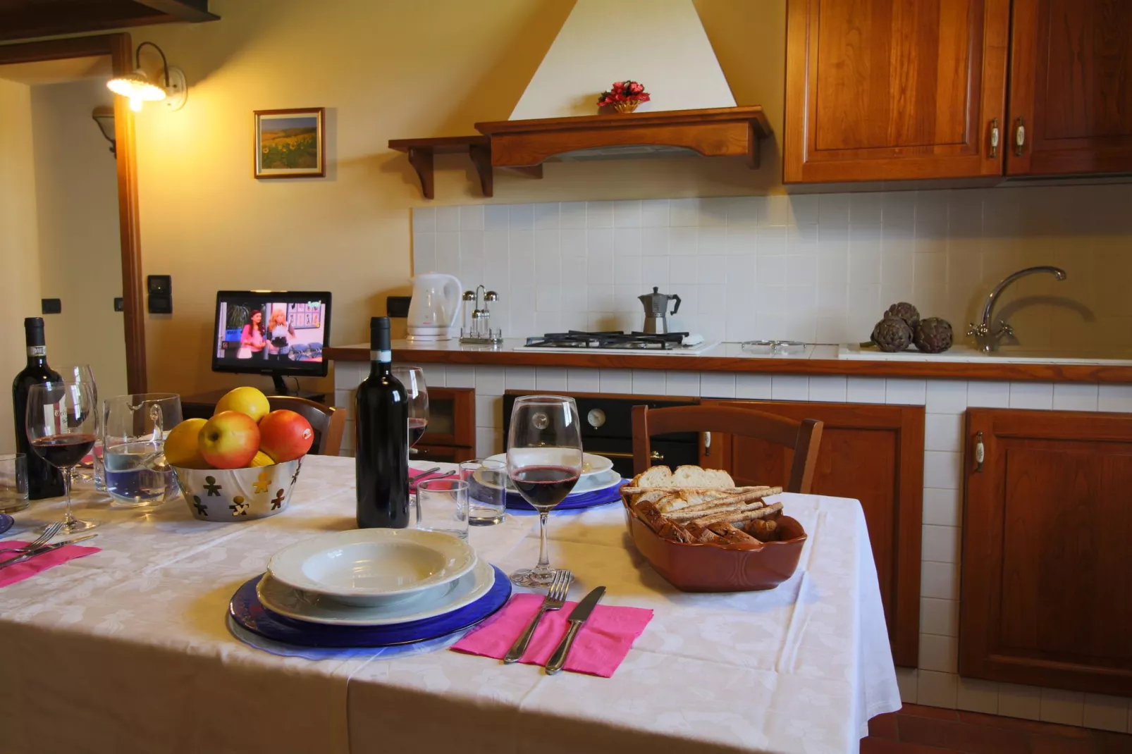 Fijn appartement in Montepulciano met zwembad-Eetkamer