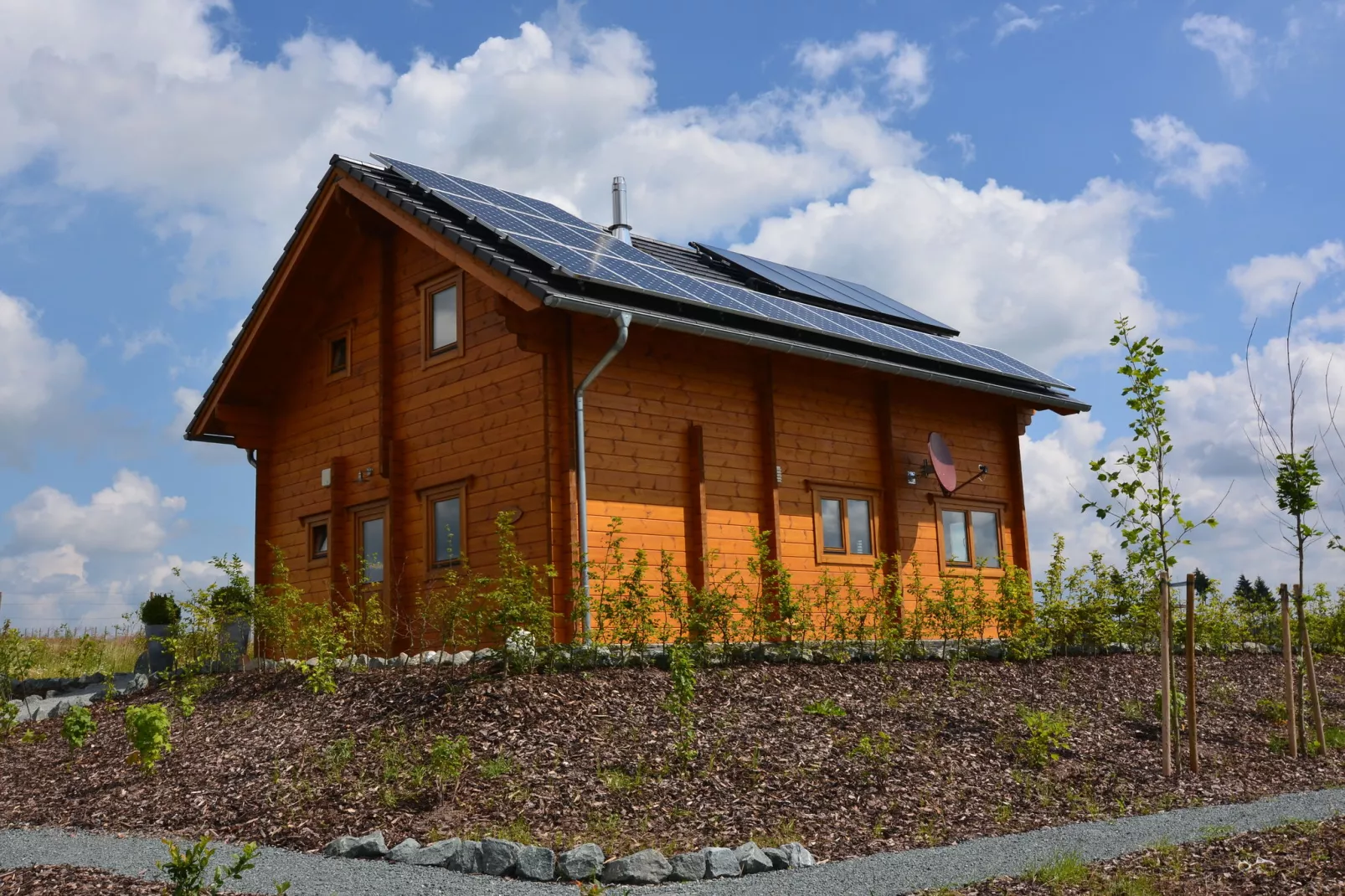 EcoLodge Sauerland 1-Buitenkant zomer