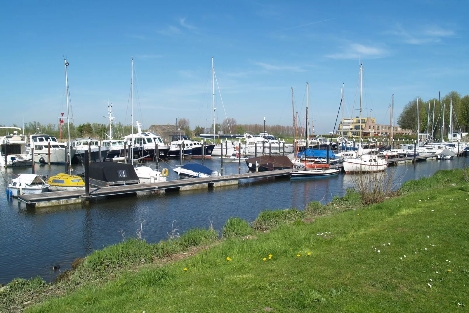 Resort De Biesbosch 2-Gebieden zomer 1km